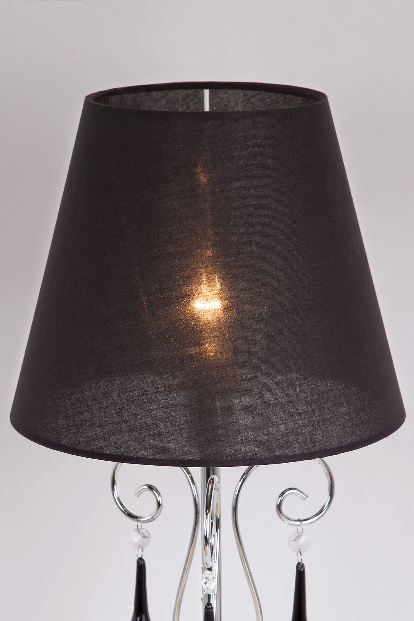 Настольная лампа с абажуром  Marselle 01091/1 Strotskis. Фото 3