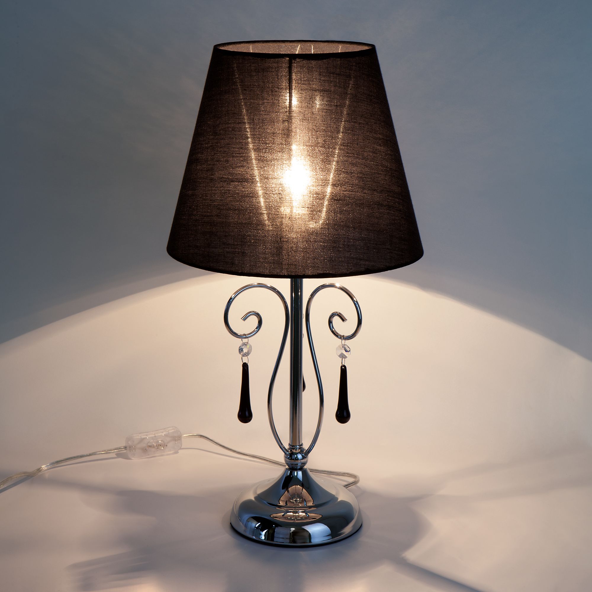 Настольная лампа с абажуром  Marselle 01091/1 Strotskis. Фото 1