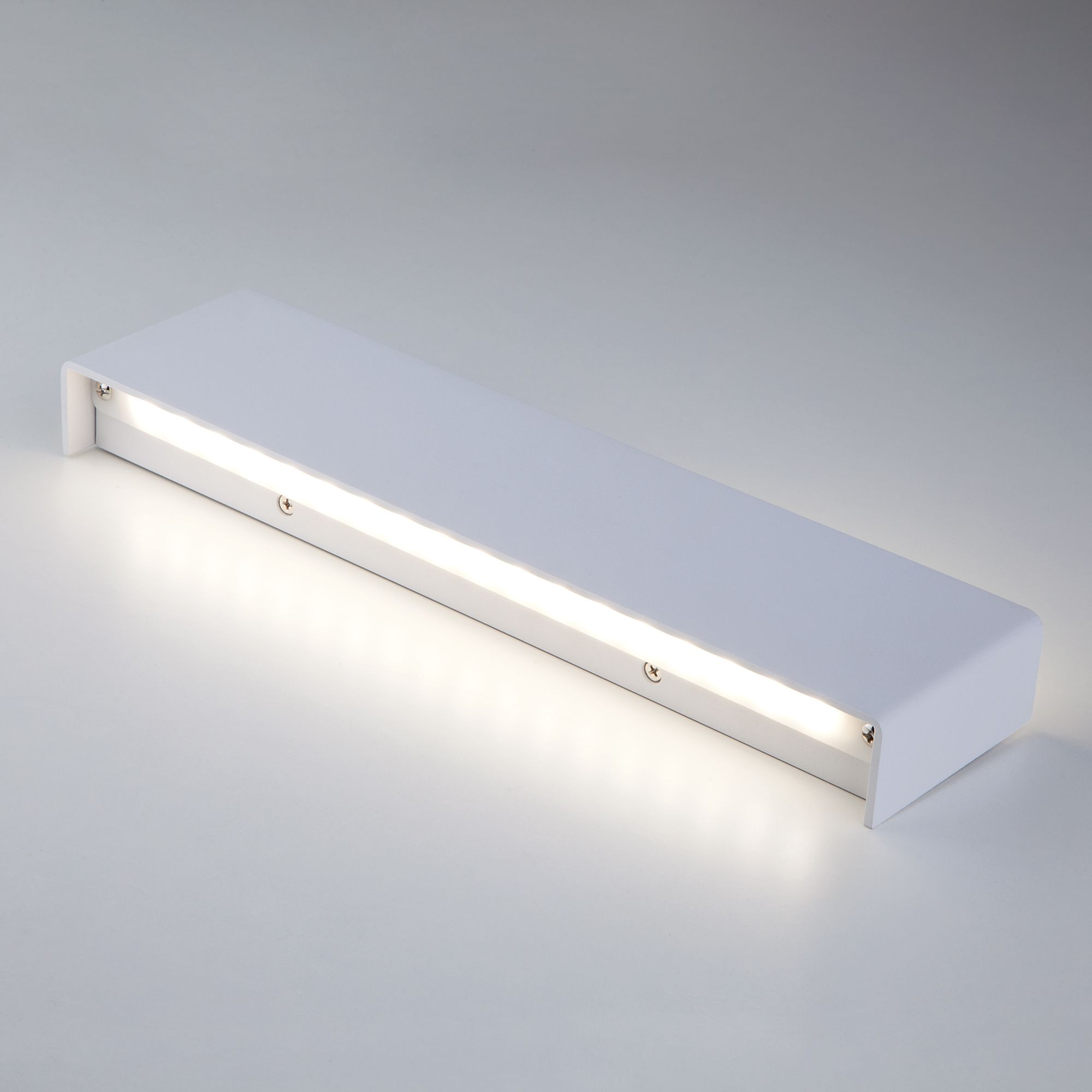 Настенный светодиодный светильник Eurosvet Straight 40131/1 LED белый. Фото 2