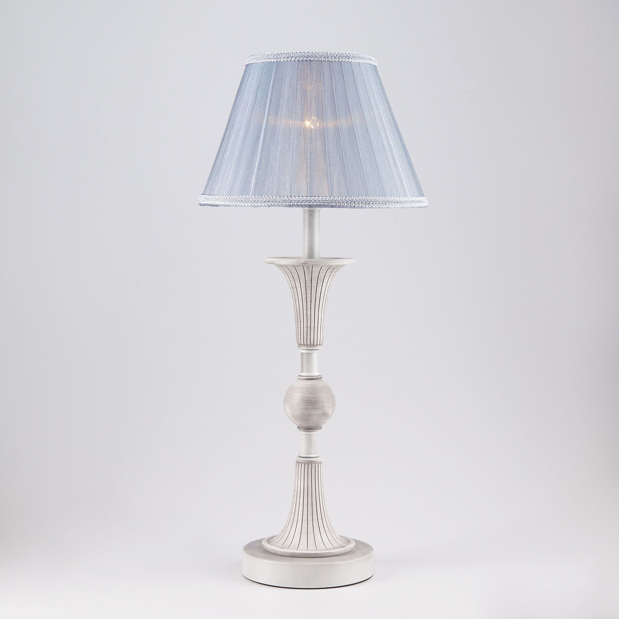 Настольная лампа с абажуром Eurosvet Elegy 01026/1 серый. Фото 1