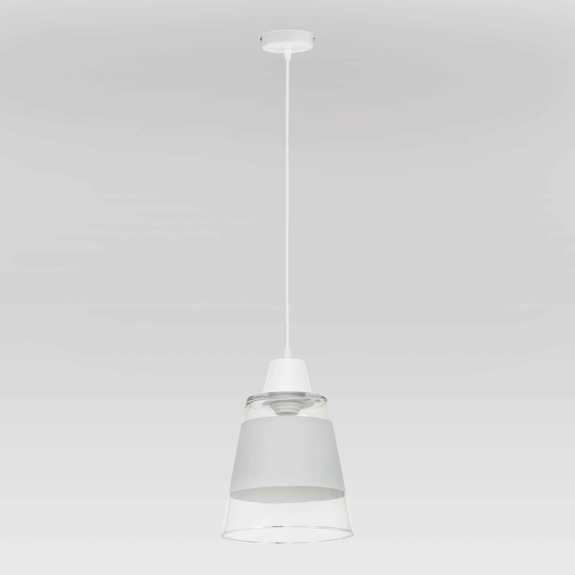 Белый подвесной светильник со стеклянным плафоном TK Lighting Trick 939 Trick. Фото 2