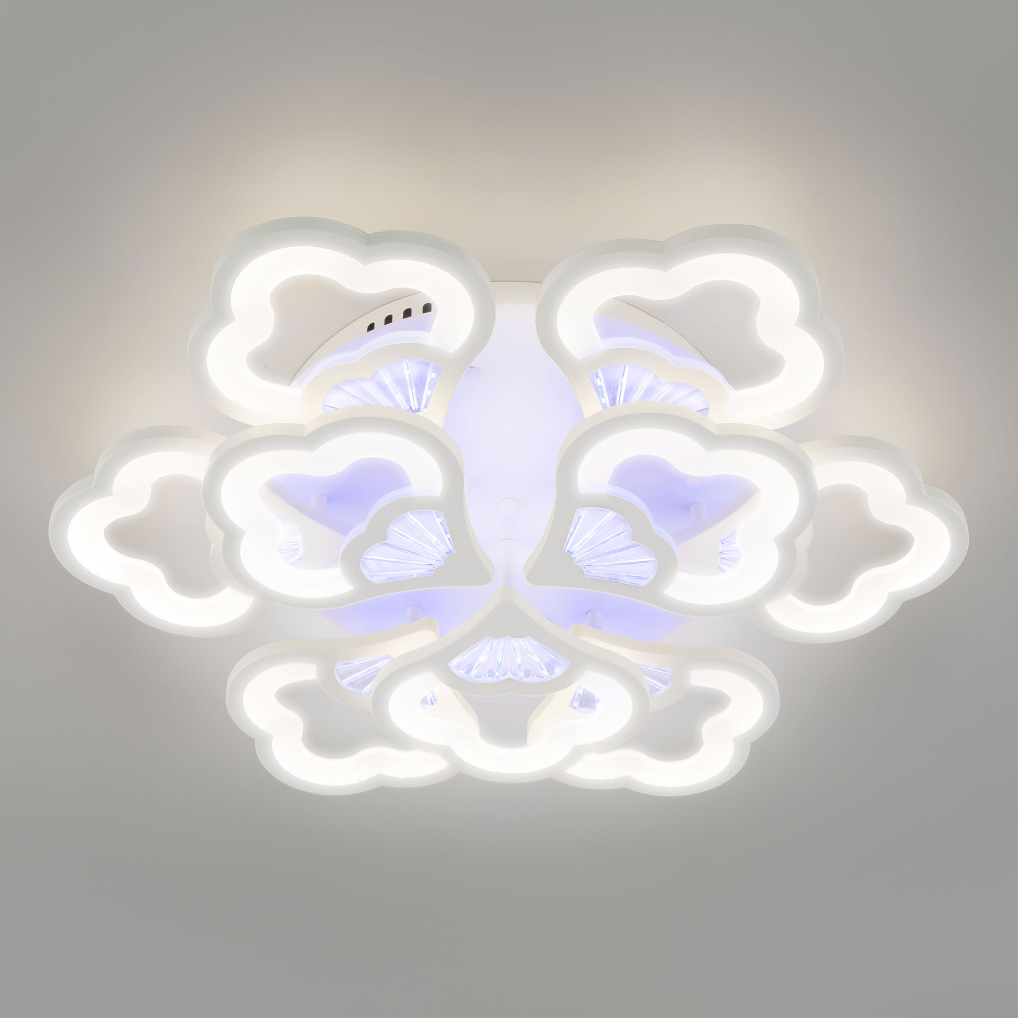 Потолочный светильник с пультом Eurosvet Arctic 90141/9 белый. Фото 2
