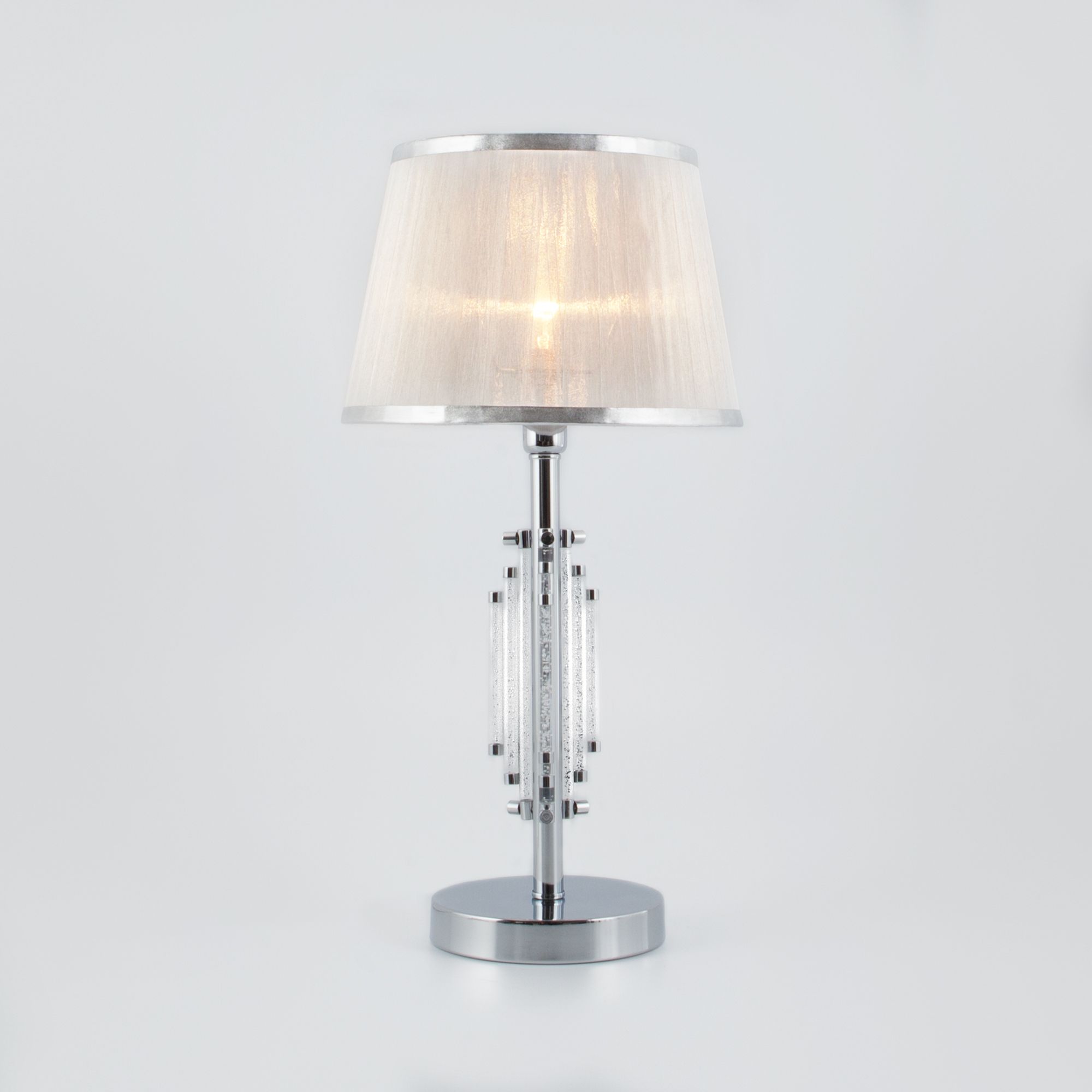 Настольная лампа с абажуром Eurosvet Amalfi 01065/1 хром. Фото 1