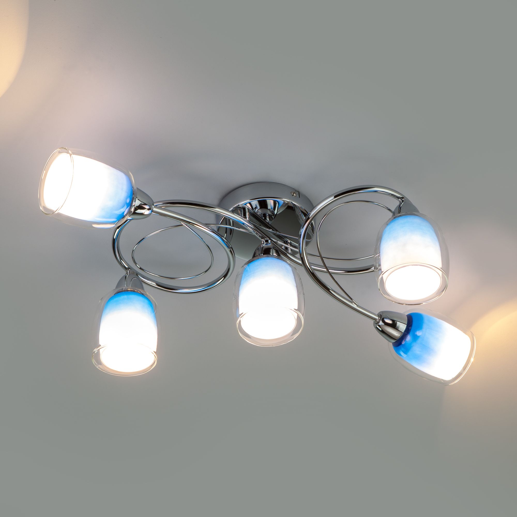 Потолочный светильник с плафонами  Potpourri 30153/5 синий. Фото 4