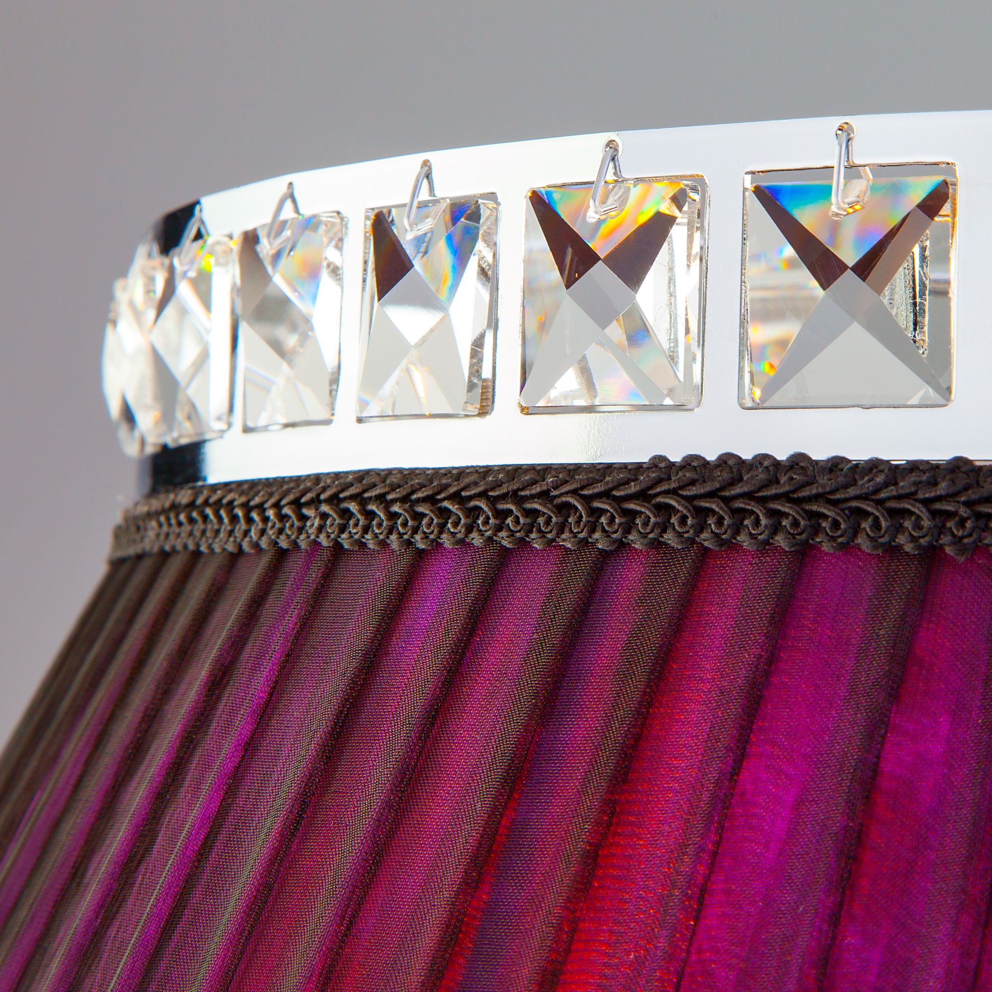 Люстра с тонированным хрусталем Eurosvet Diori 3636/5 хром / гранатовый хрусталь. Фото 5