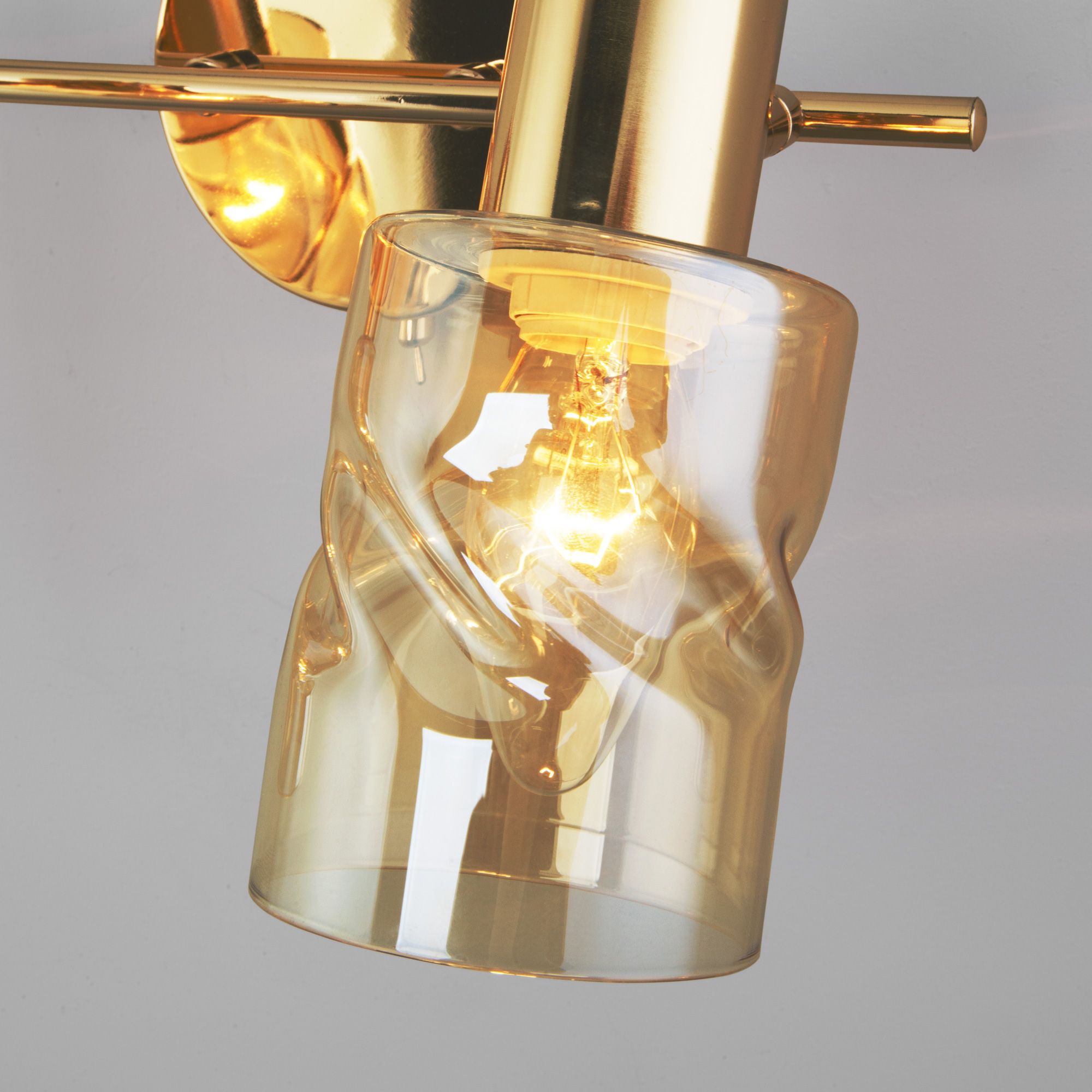 Настенный светильник с поворотными плафонами Eurosvet Ansa 20120/2 золото. Фото 5