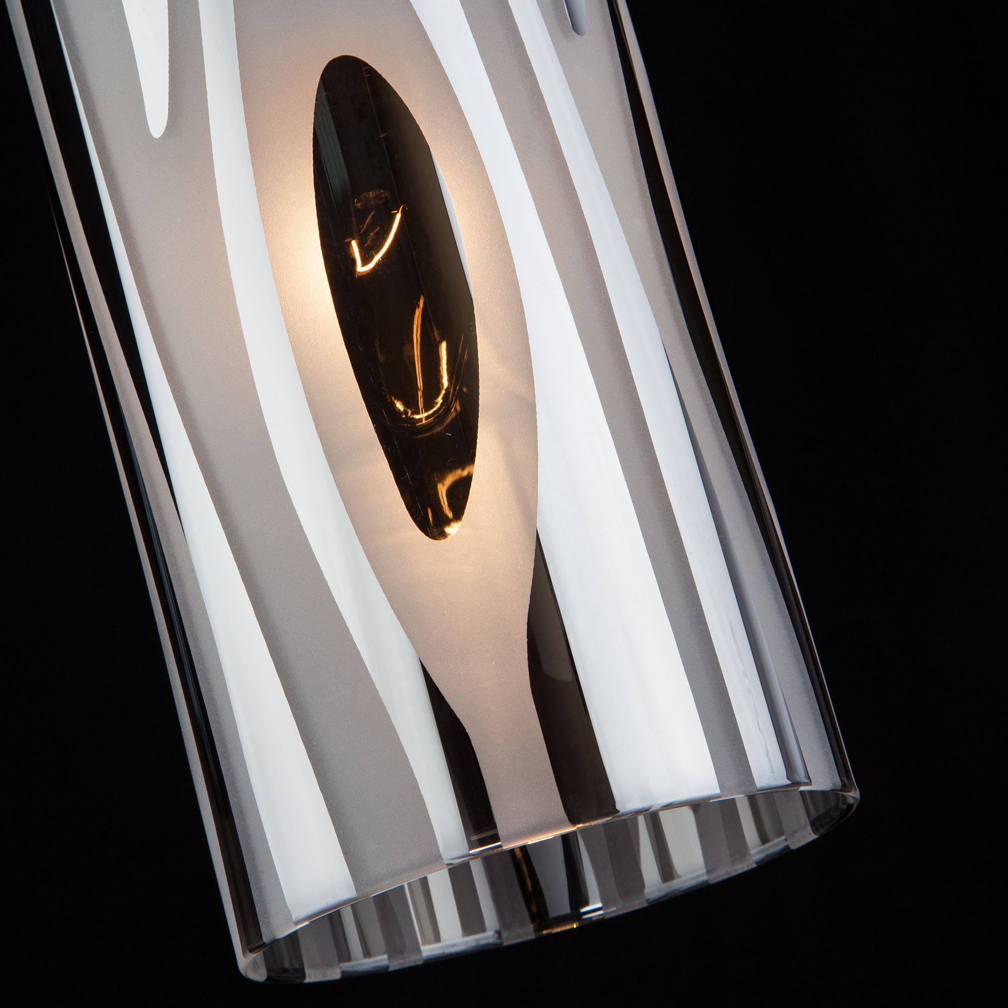 Подвесной светильник Eurosvet Beverly 1575/1 хром. Фото 2