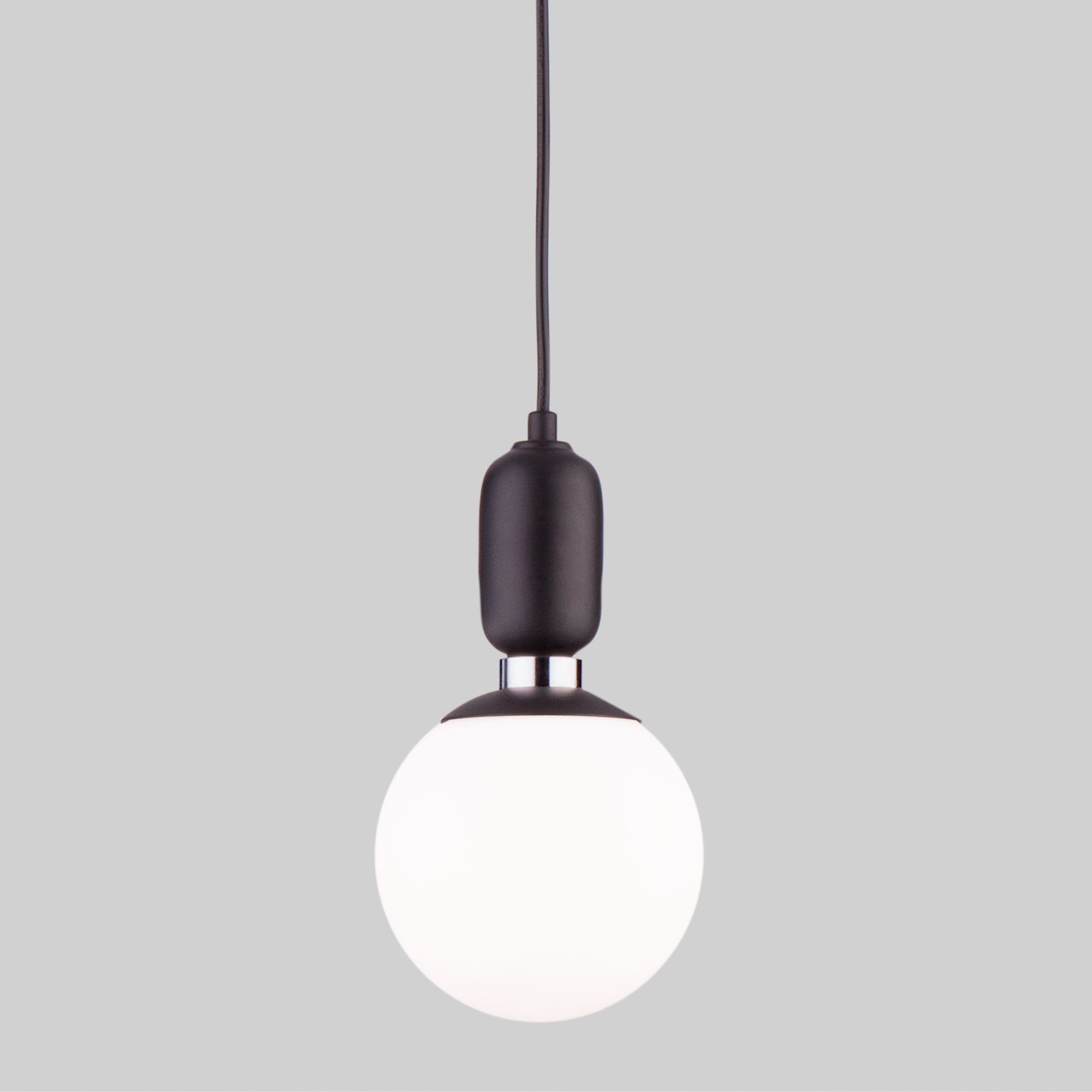 Подвесной светильник со стеклянным плафоном Eurosvet Bubble 50151/1 черный. Фото 1