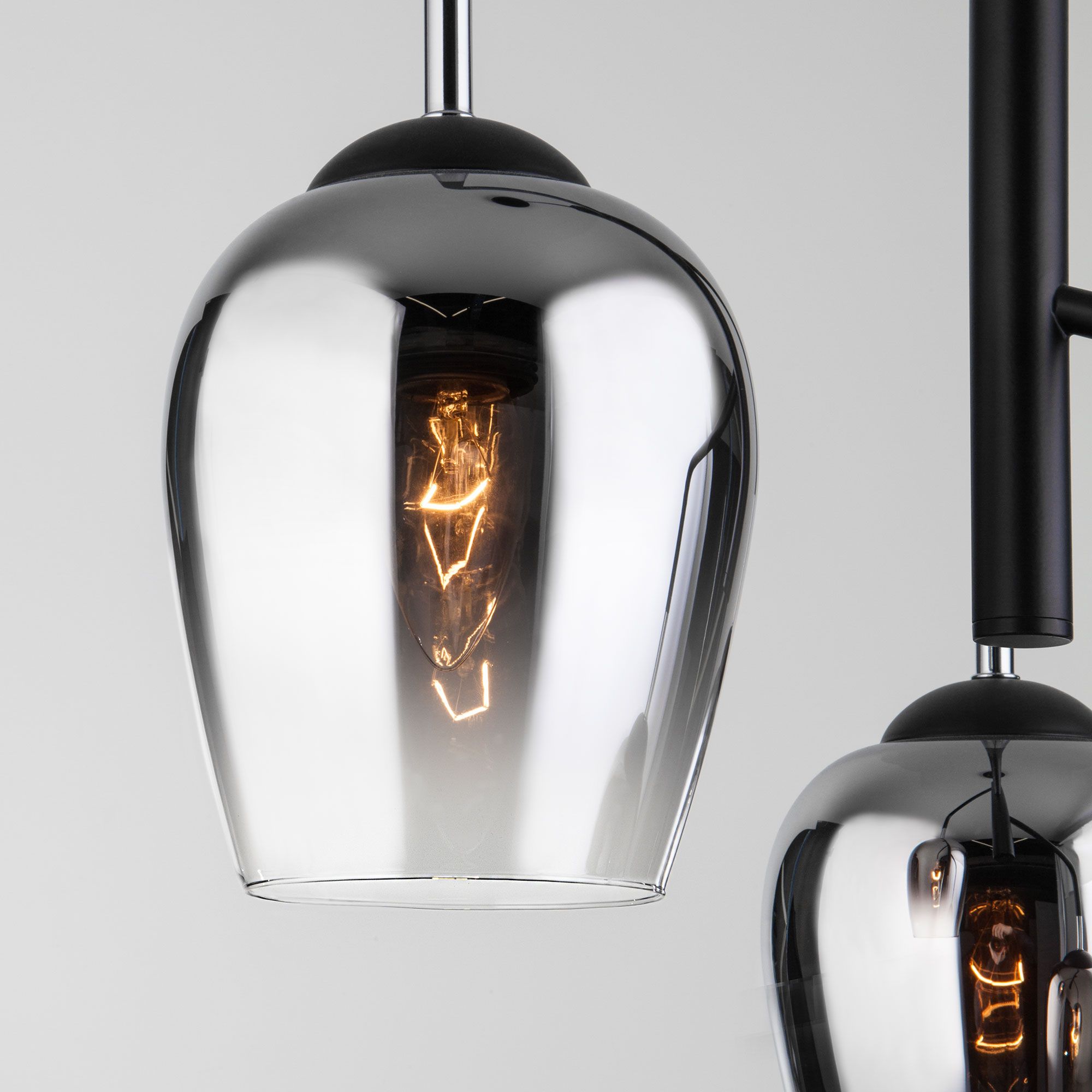 Подвесной светильник со стеклянными плафонами Eurosvet Record 50086/3 хром. Фото 4