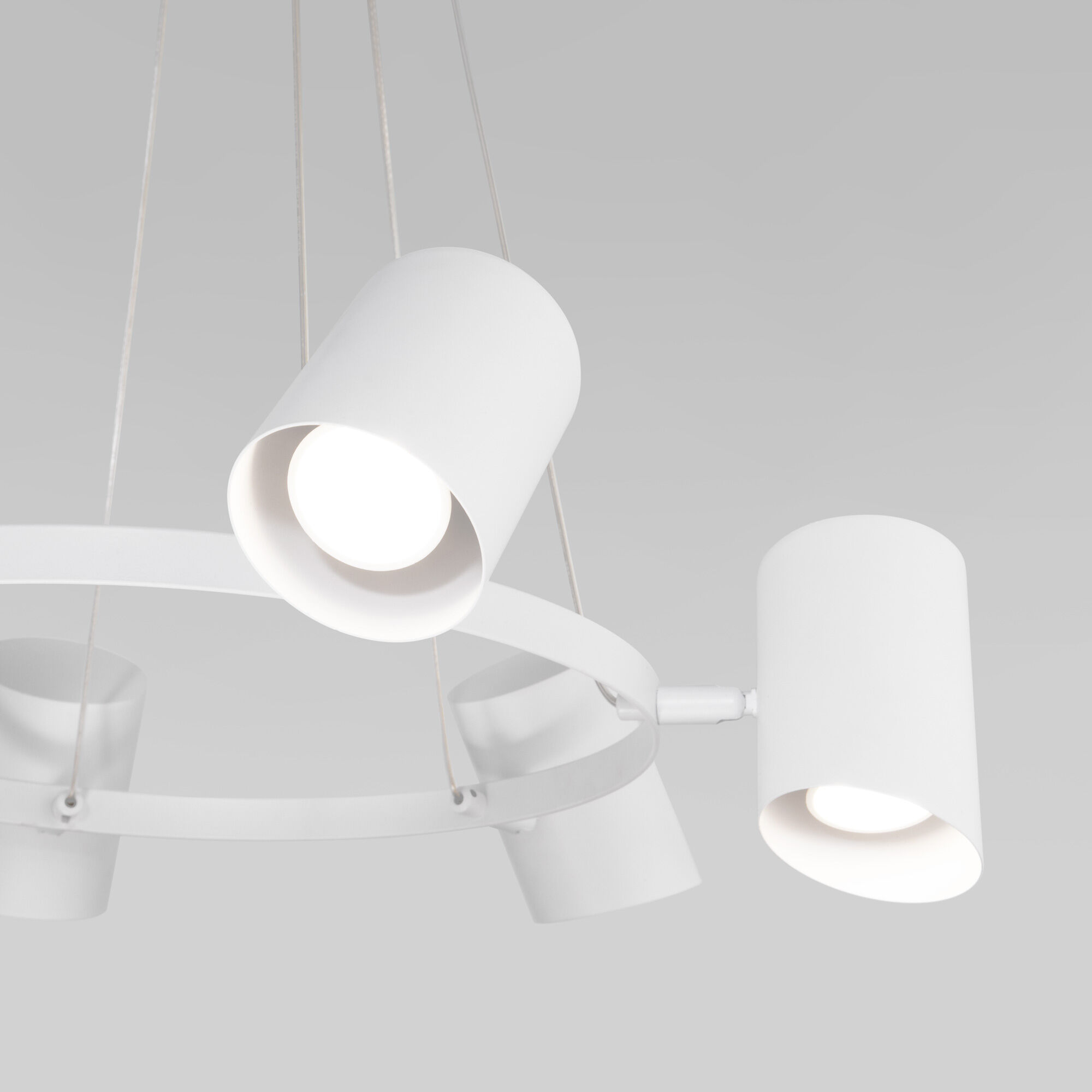 Подвесной светильник в стиле лофт Eurosvet Splay 70147/6 белый. Фото 2