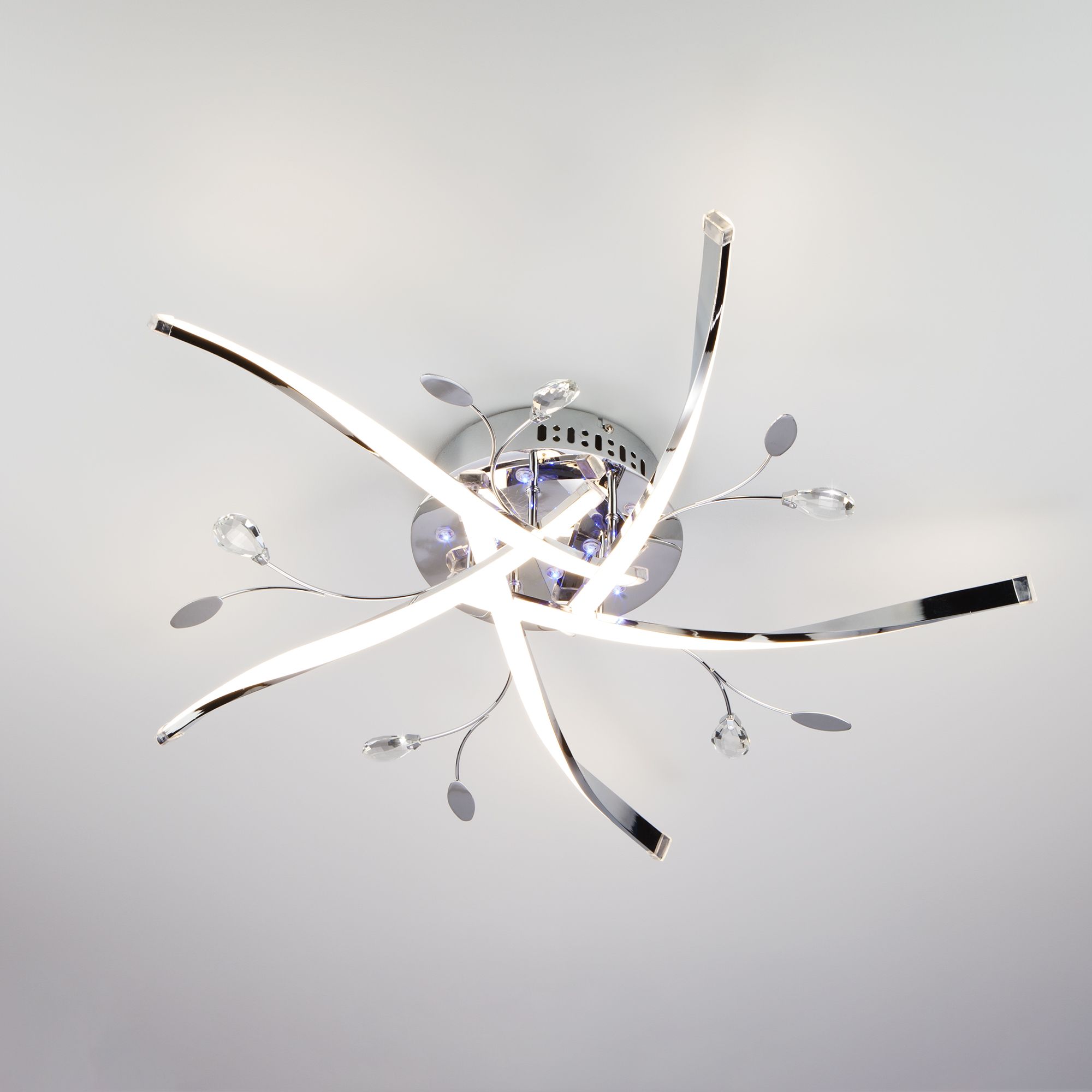 Светодиодная потолочная люстра с подсветкой и пультом Eurosvet Mascot 90126/5 хром. Фото 1