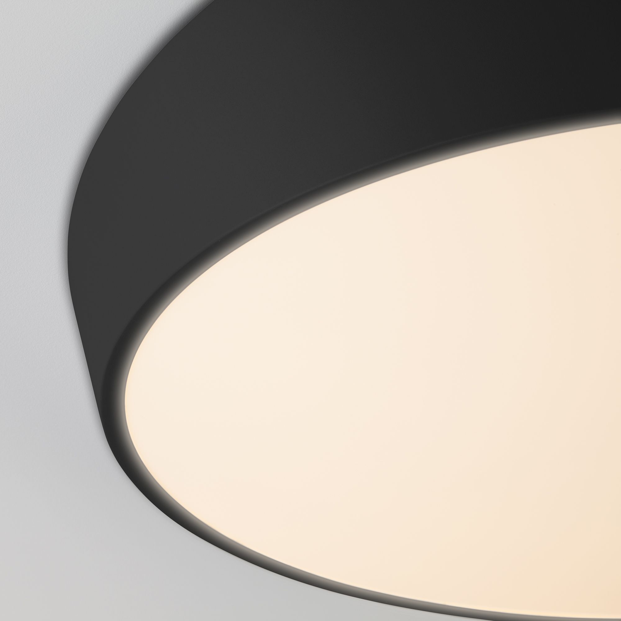 Потолочный светильник с пультом Eurosvet Visual 90113/1 черный. Фото 4