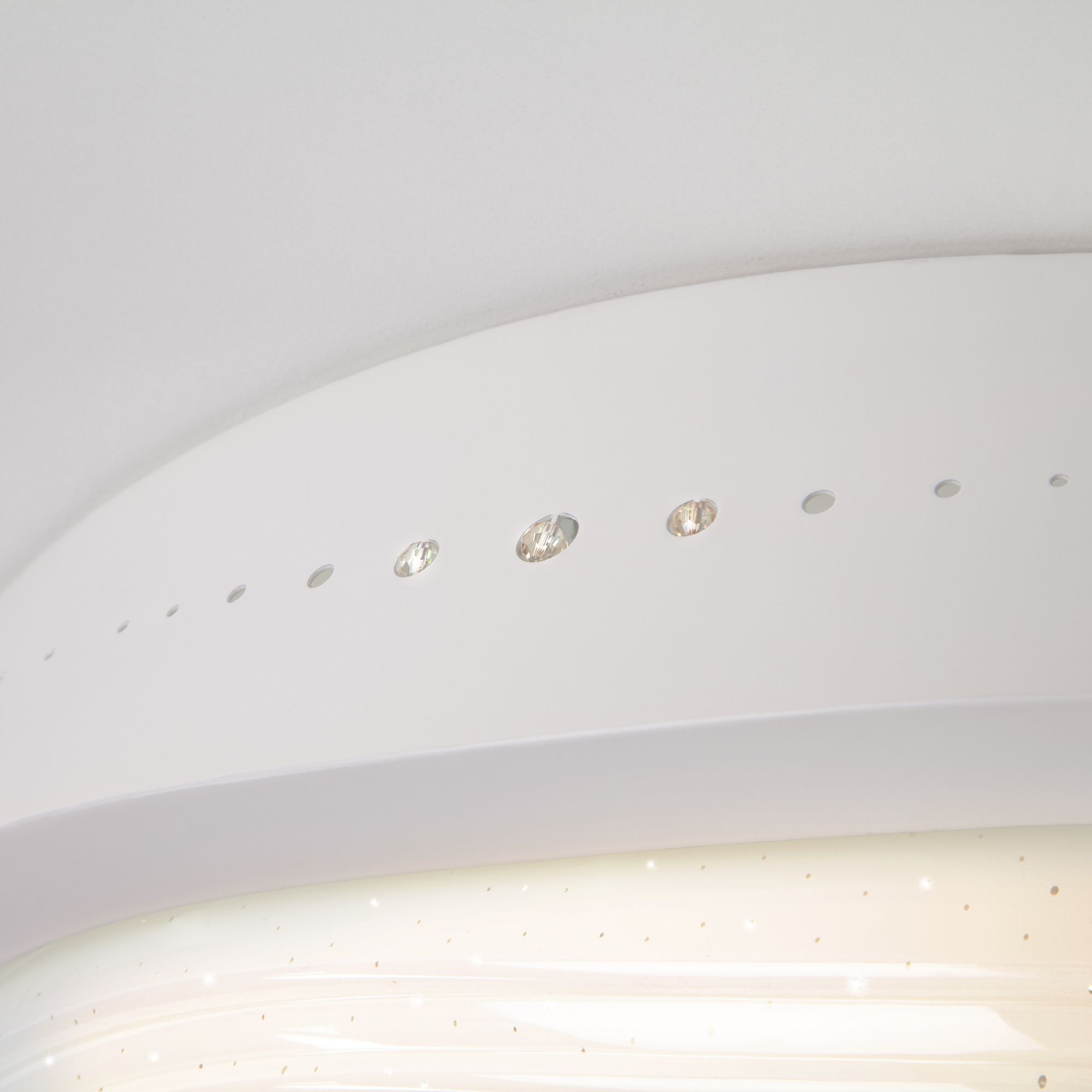 Светильник потолочный с пультом управления Eurosvet Shine 40011/1 LED белый. Фото 4