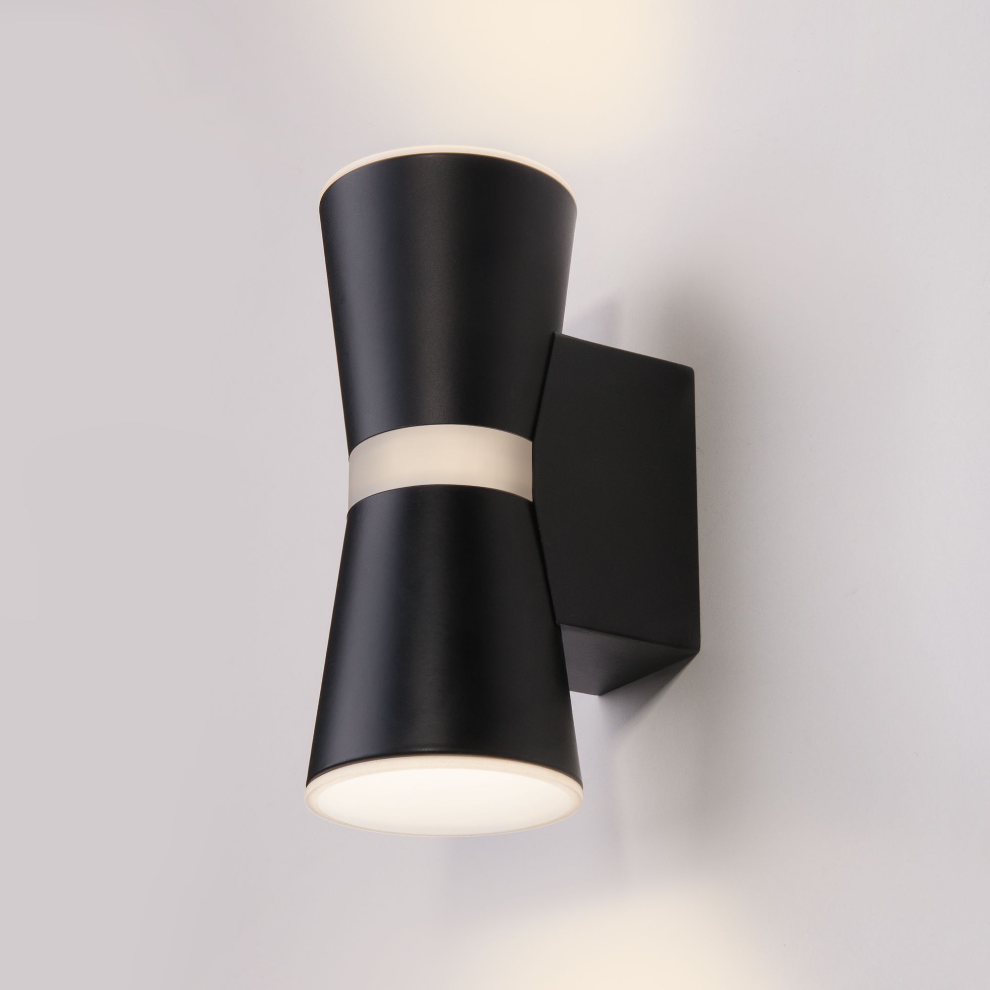 Настенный светодиодный светильник Viare LED Elektrostandard Viare MRL LED 1003 черный. Фото 1