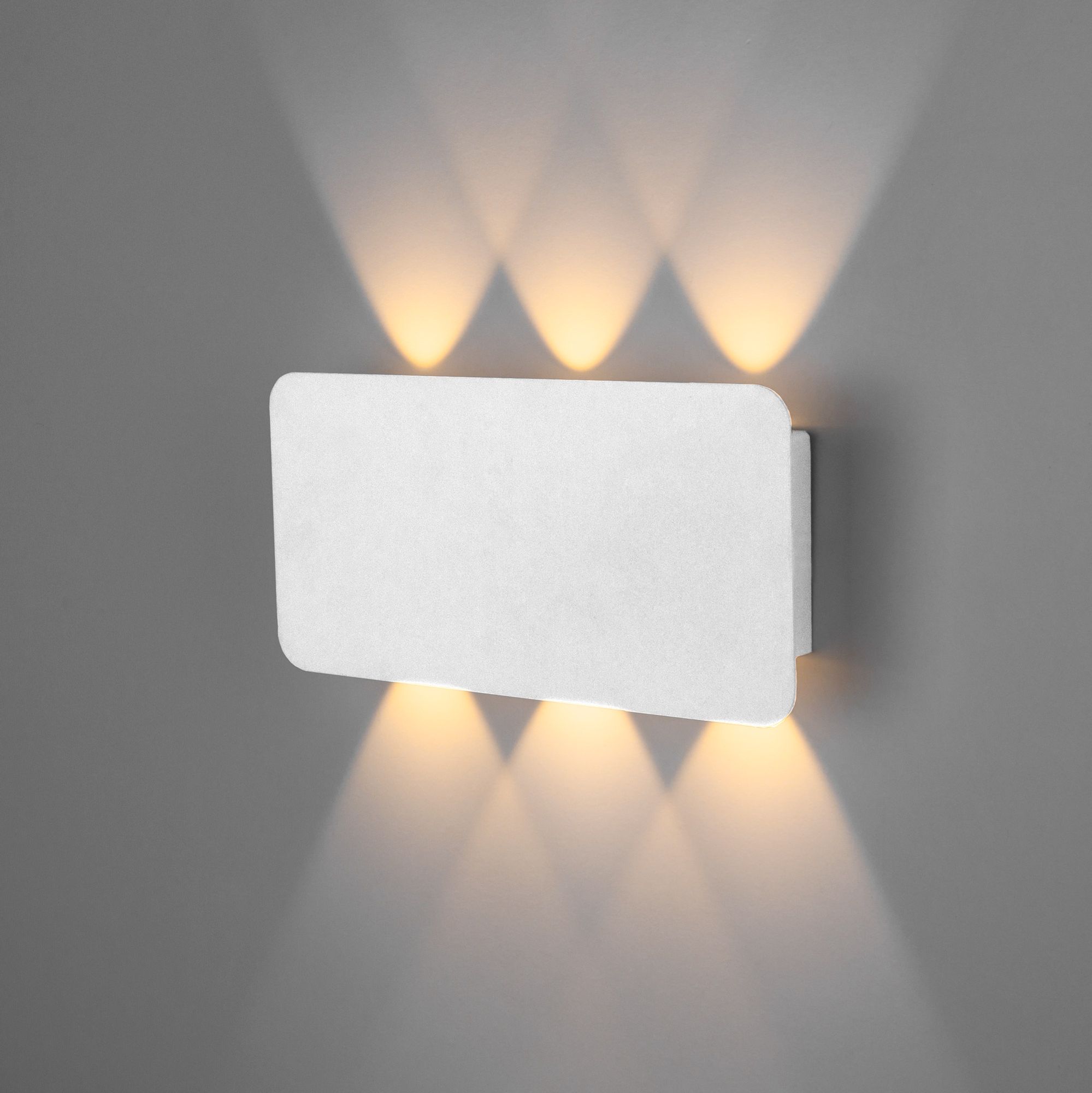Настенный светодиодный светильник Eurosvet Angle 40138/1 LED белый. Фото 2