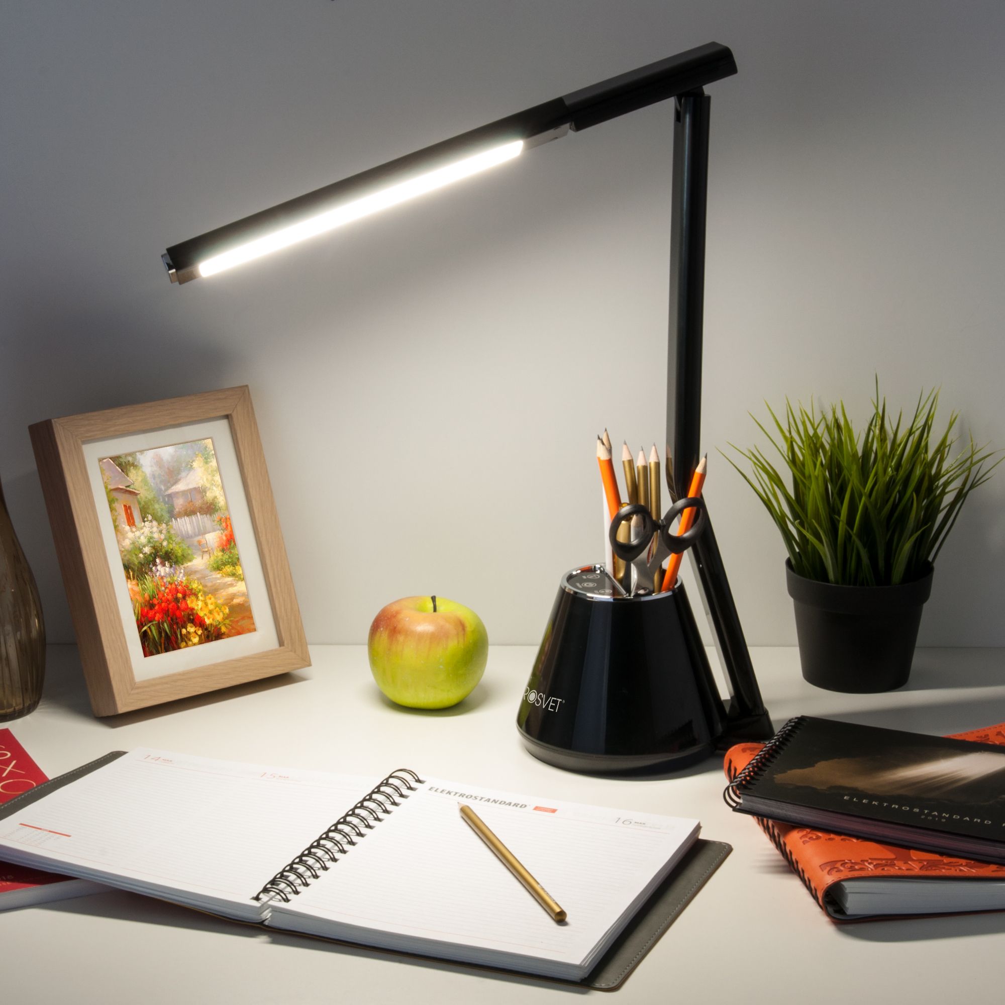 Светодиодная настольная лампа Eurosvet Office 80421/1 черный. Фото 2