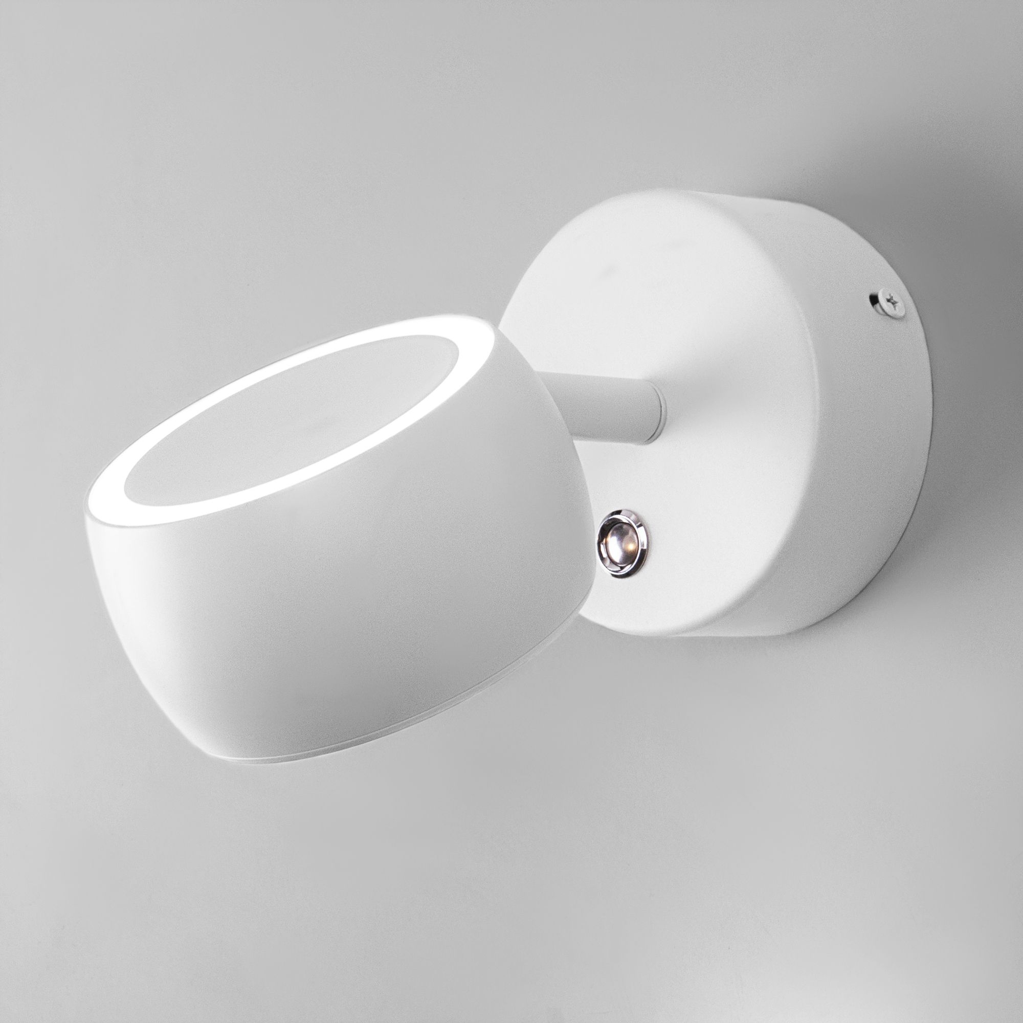 Настенный светодиодный светильник Oriol LED Elektrostandard Oriol MRL LED 1018 белый. Фото 2