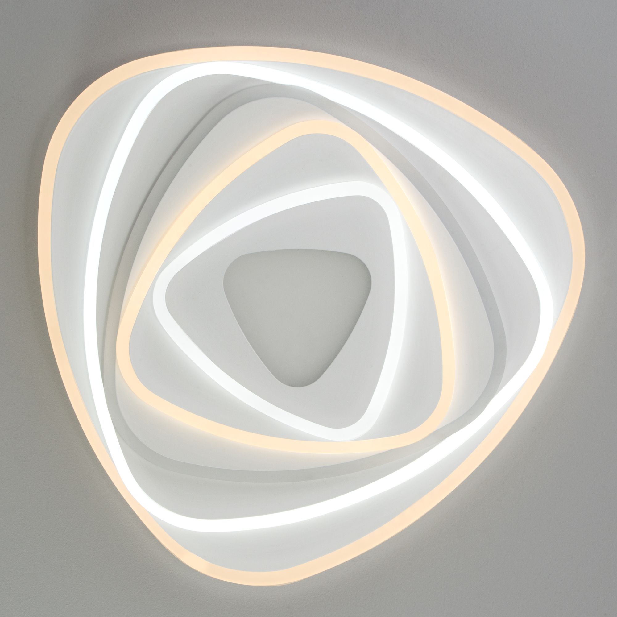 Потолочный светильник с пультом Eurosvet Coloris 90225/1 белый. Фото 8