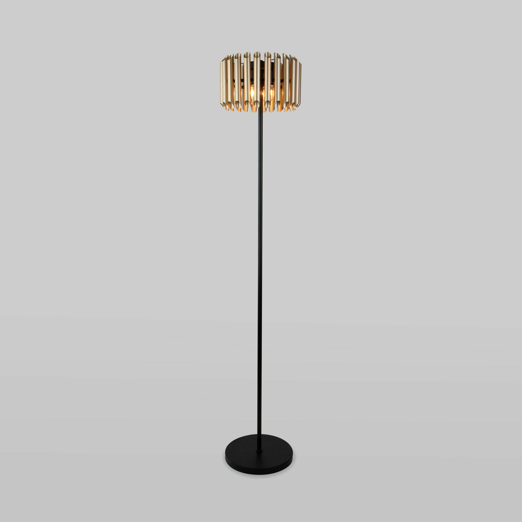 Напольный светильник с металлическим плафоном Bogate's Castellie 01106/4 черный / шампань. Фото 1