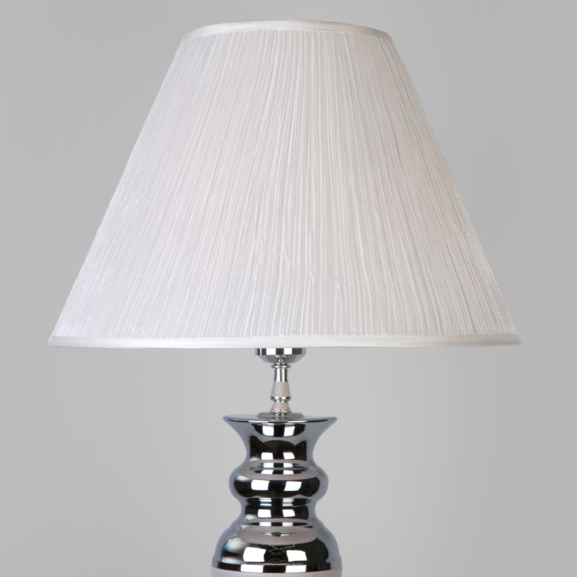 Напольный светильник с тканевым абажуром Eurosvet Majorka 009 белый. Фото 2