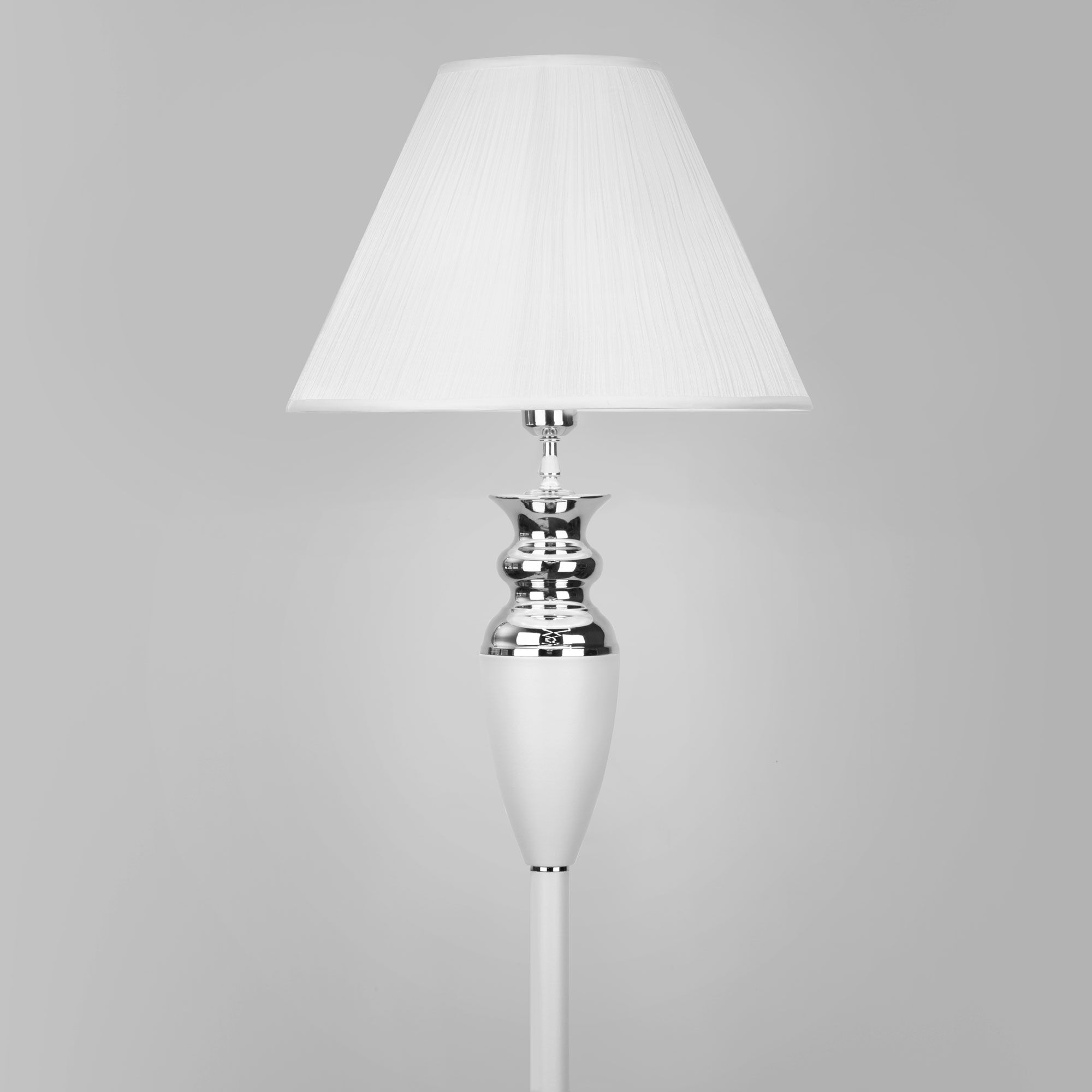 Напольный светильник с тканевым абажуром Eurosvet Majorka 009 белый. Фото 4