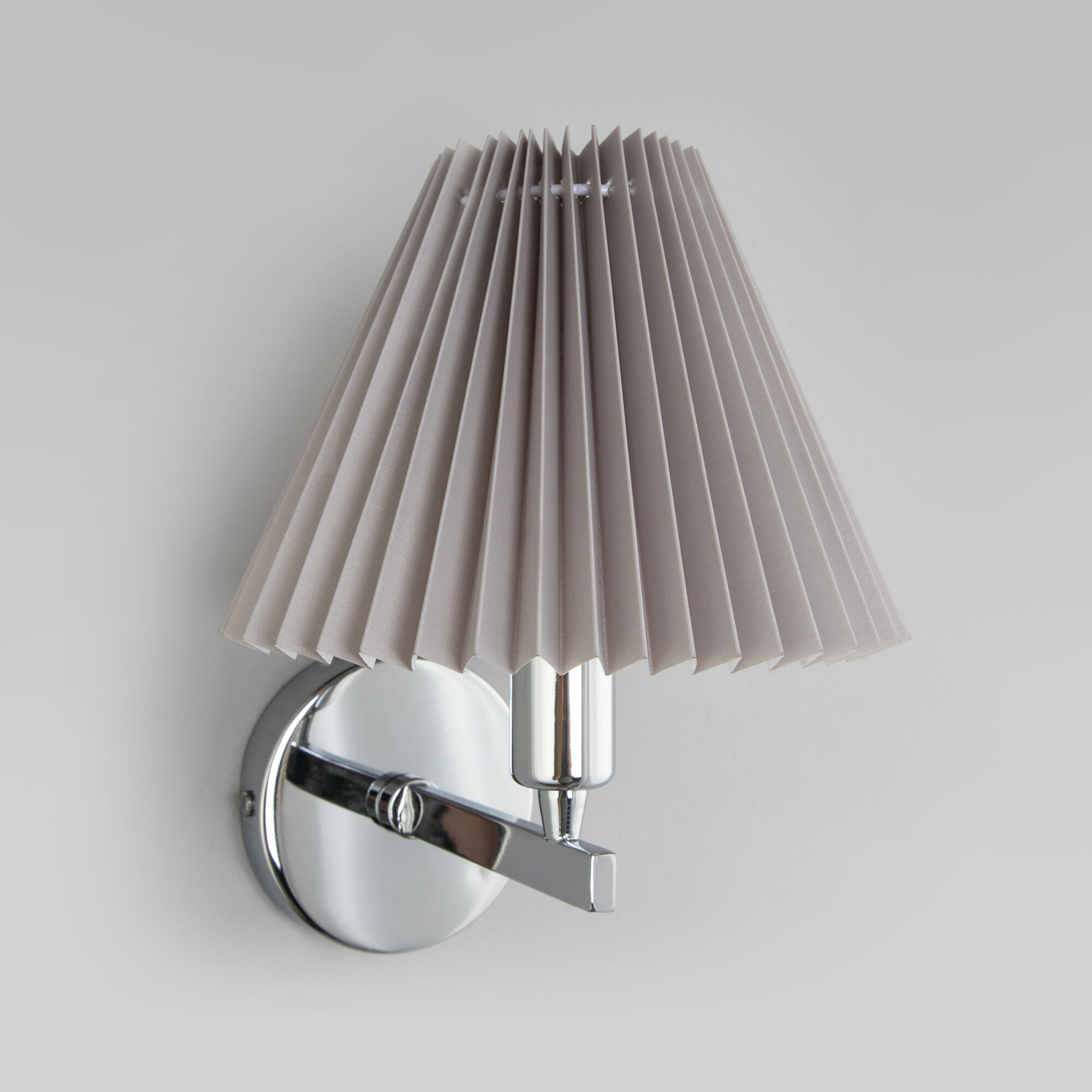 Настенный светильник с тканевым абажуром Eurosvet Peony 60136/1 хром/серый. Фото 2