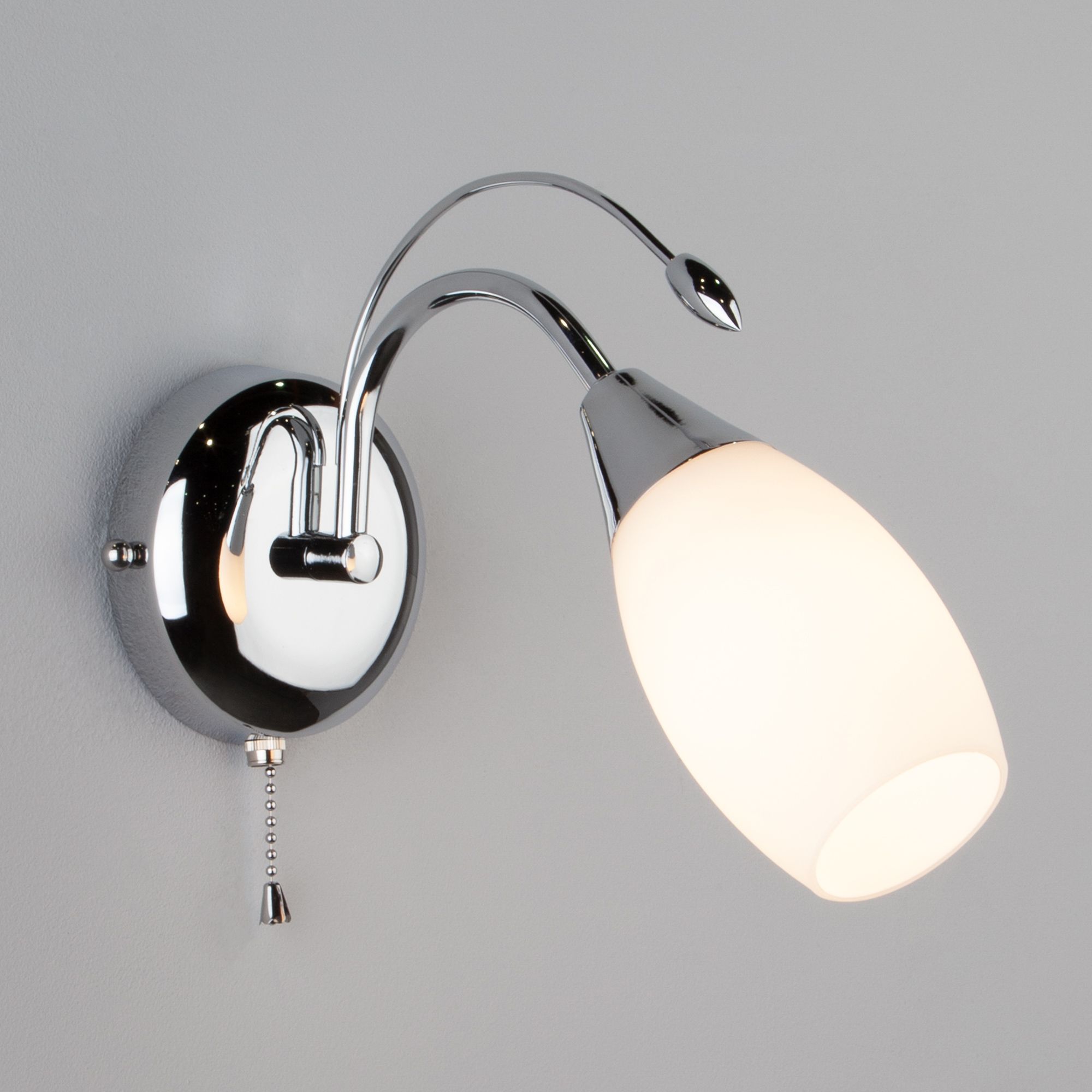 Настенный светильник со стеклянным плафоном Eurosvet Ginevra 22080/1 хром. Фото 1