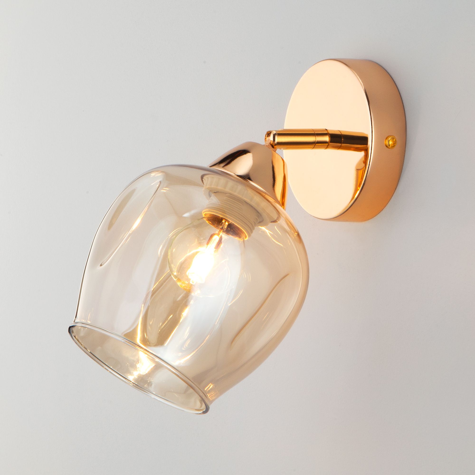 Настенный светильник со стеклянным плафоном Eurosvet Marci 30164/1 золото. Фото 1