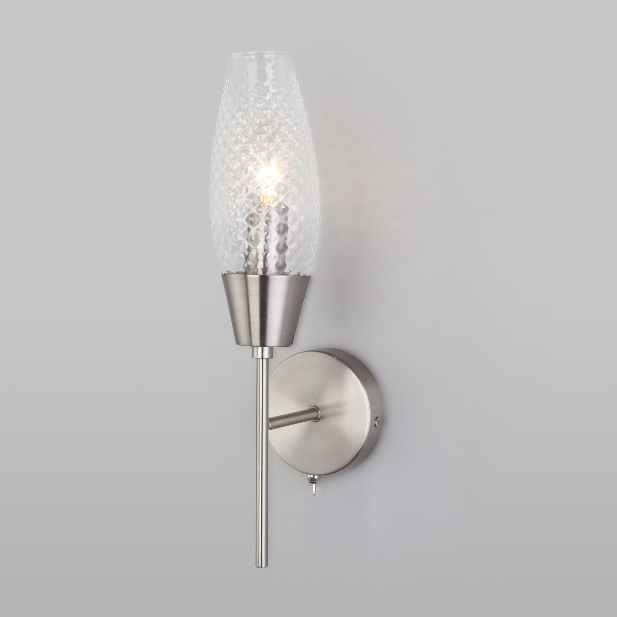 Настенный светильник со стеклянным плафоном Eurosvet Thalia 60140/1 сатин-никель. Фото 1