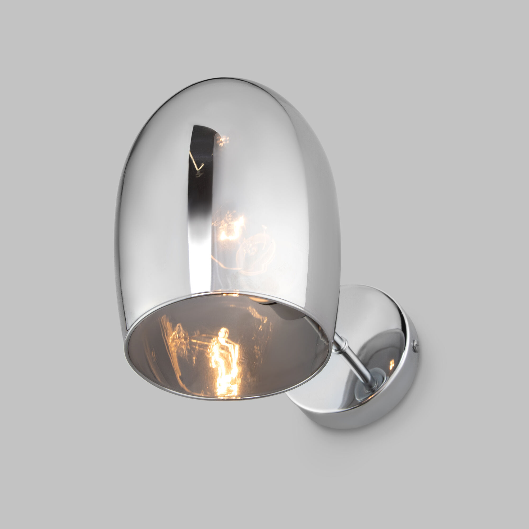 Настенный светильник со стеклянным плафоном Eurosvet Gardie 70141/1 хром. Фото 3