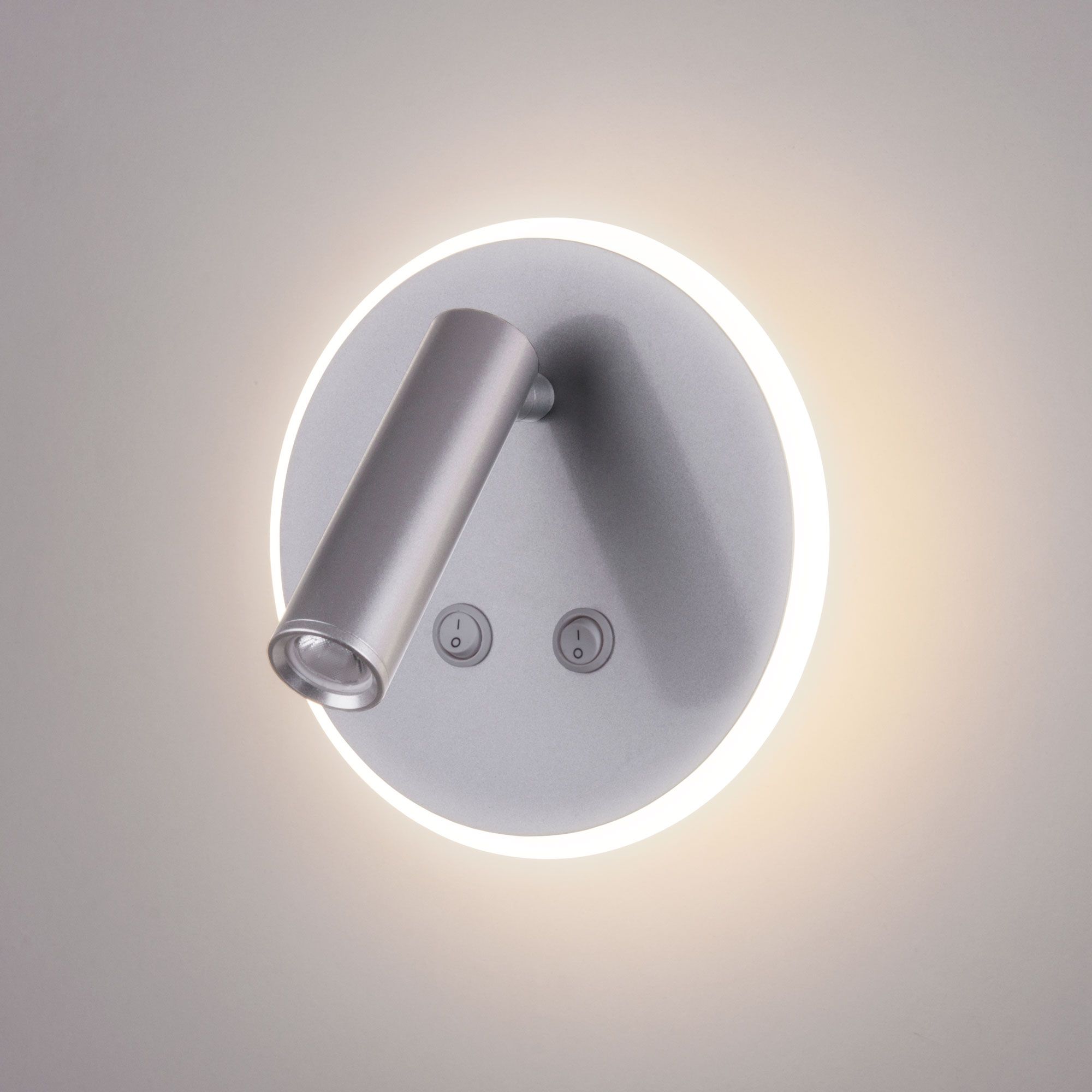 Настенный светодиодный светильник с поворотным плафоном Tera LED Elektrostandard Tera MRL LED 1014 серебро. Фото 3