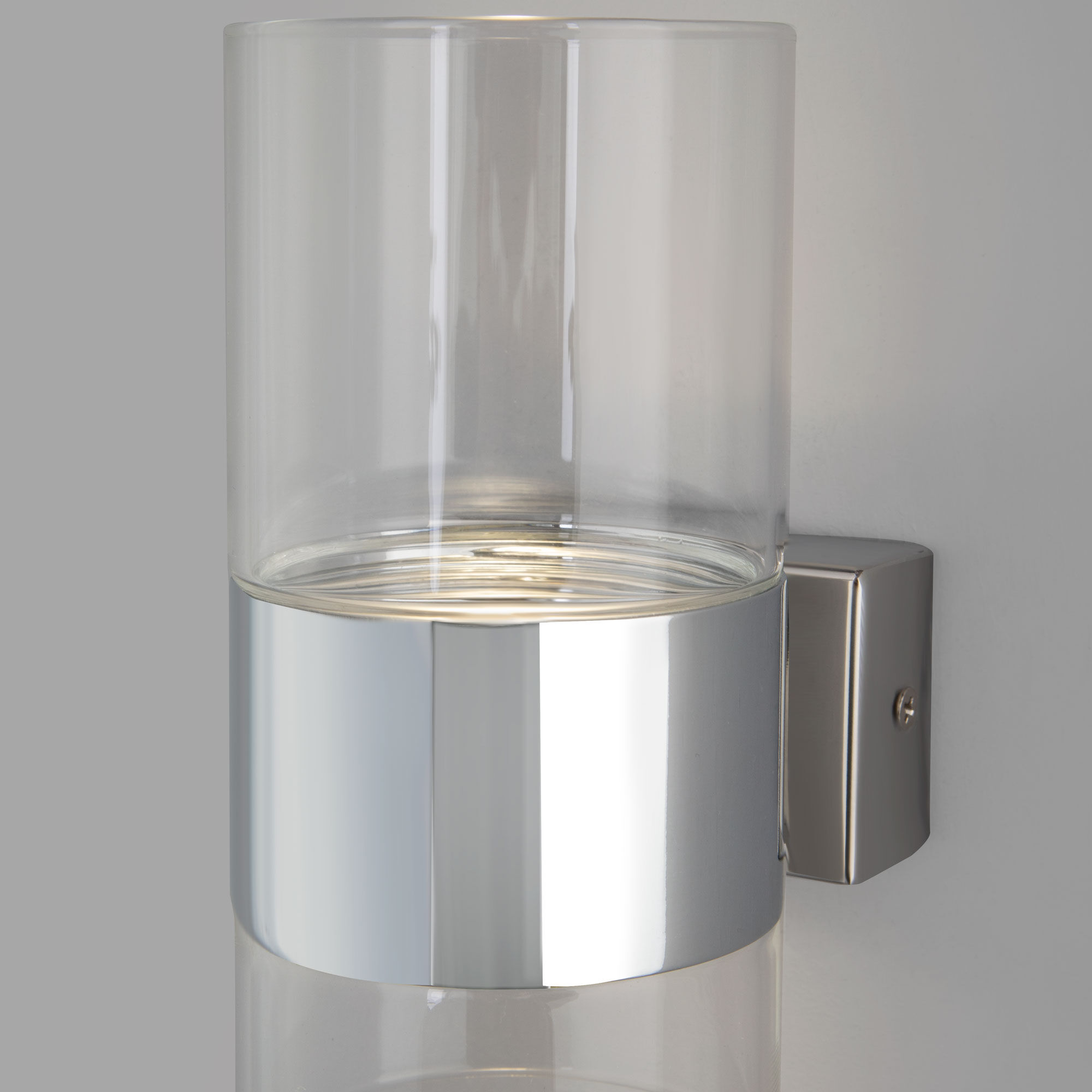 Настенный светодиодный светильник со стеклянным плафоном Eurosvet Watford 40021/1 LED хром/прозрачный. Фото 2