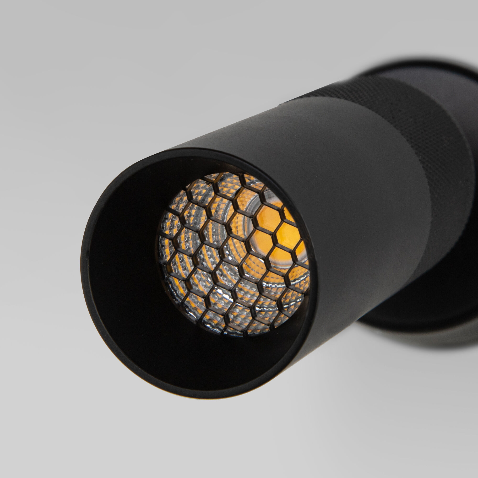 Настенный светодиодный светильник в стиле минимализм Eurosvet Riff 20097/1 LED черный. Фото 2