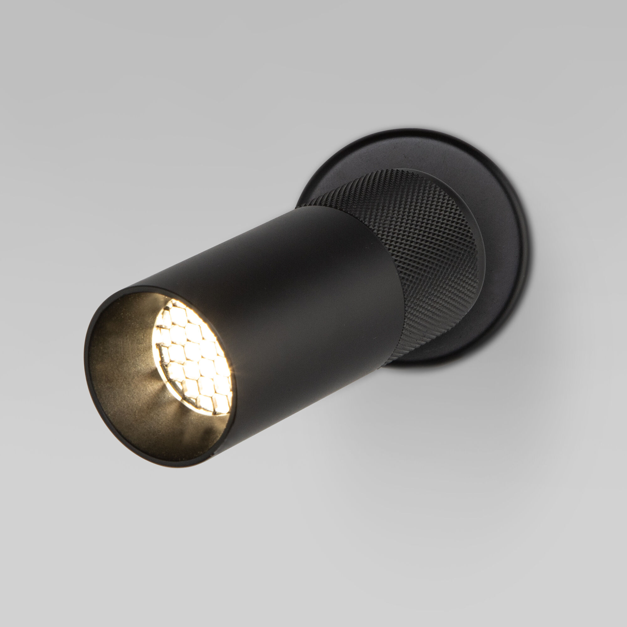 Настенный светодиодный светильник в стиле минимализм Eurosvet Riff 20097/1 LED черный. Фото 4