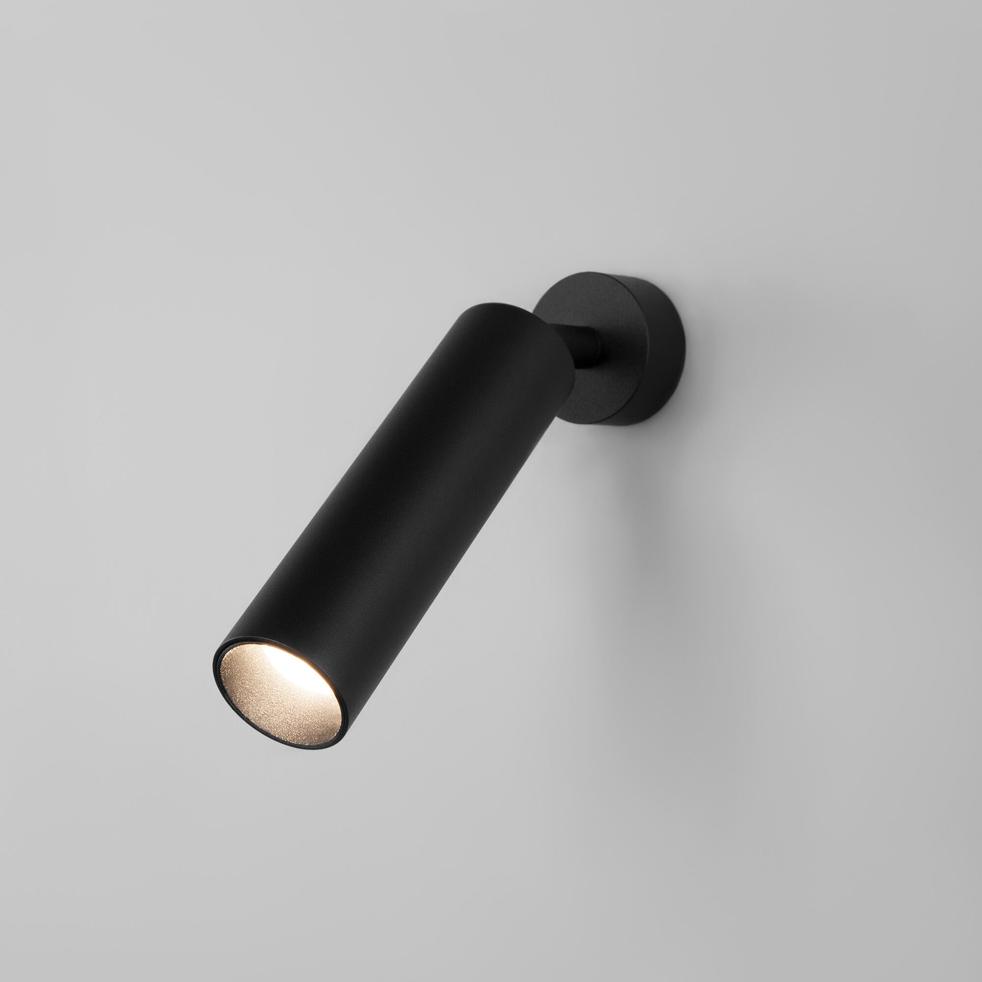 Настенный светодиодный светильник в стиле минимализм Eurosvet Ease 20128/1 LED черный. Фото 1
