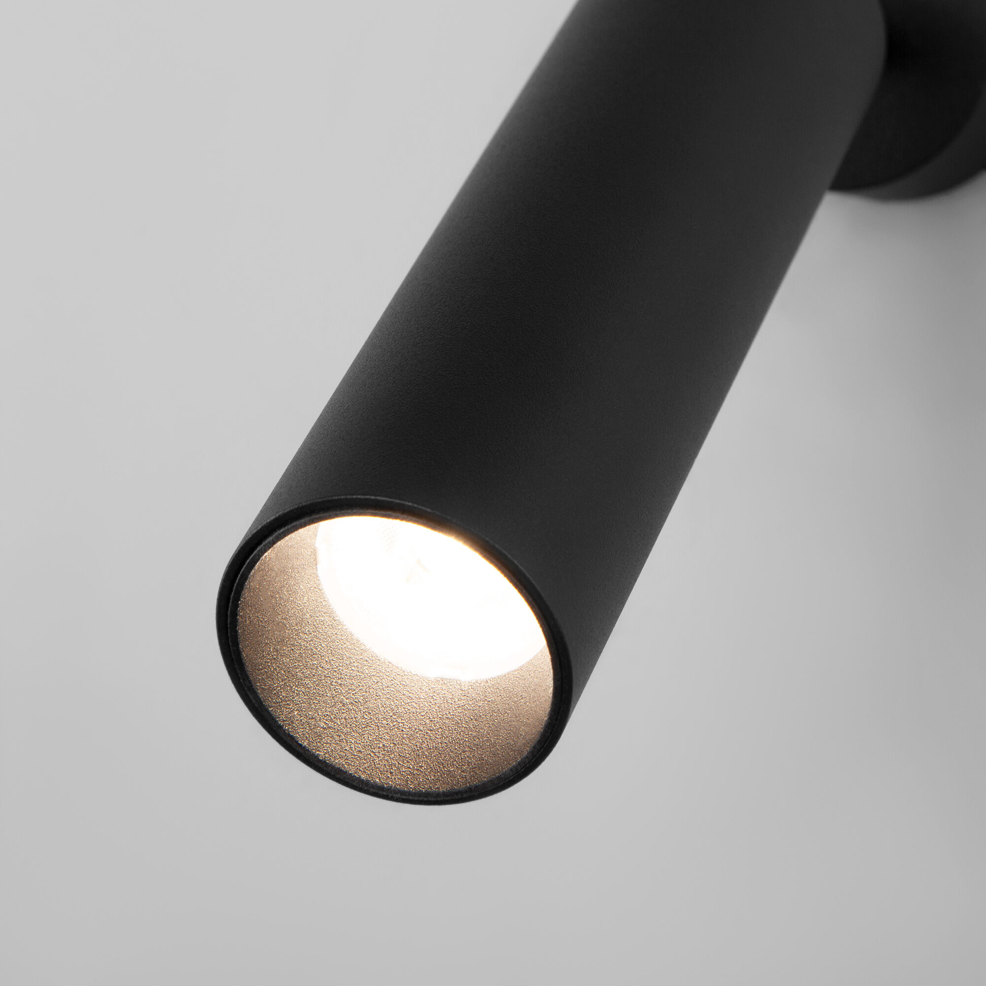 Настенный светодиодный светильник в стиле минимализм Eurosvet Ease 20128/1 LED черный. Фото 2