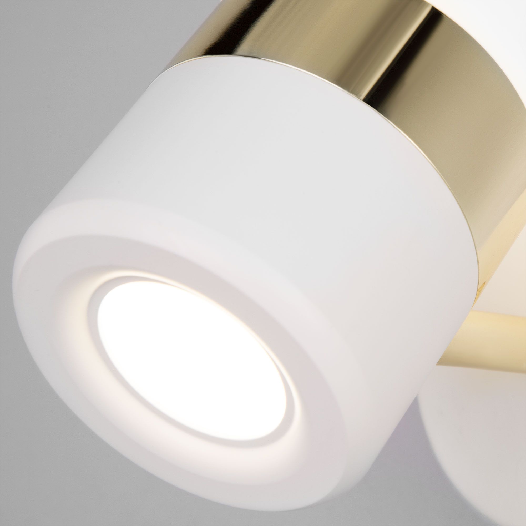 Настенный светодиодный светильник в стиле минимализм Eurosvet Oskar 20165/1 LED золото / белый. Фото 3