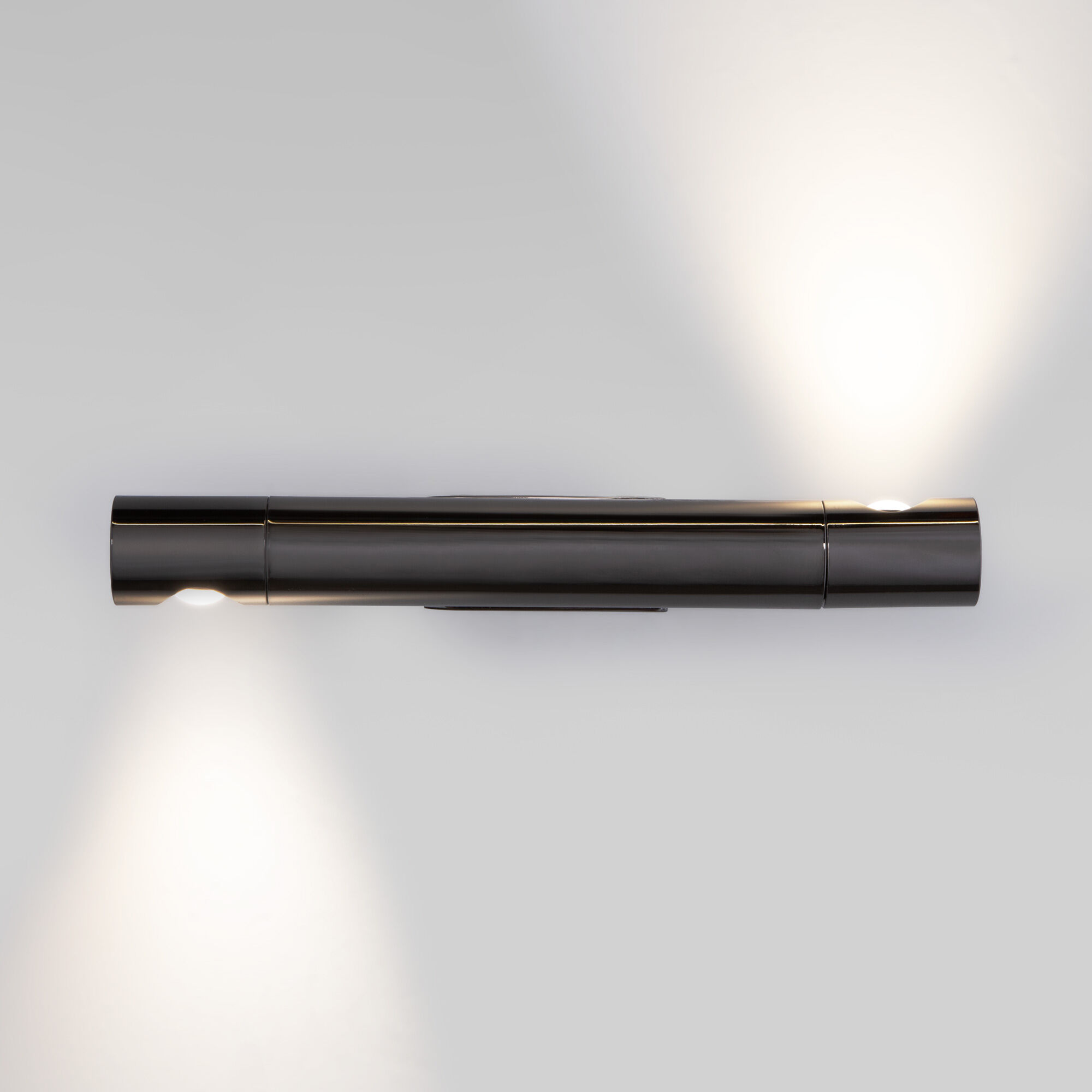 Настенный светодиодный светильник в стиле минимализм Eurosvet Tybee 40161 LED чёрный жемчуг. Фото 1