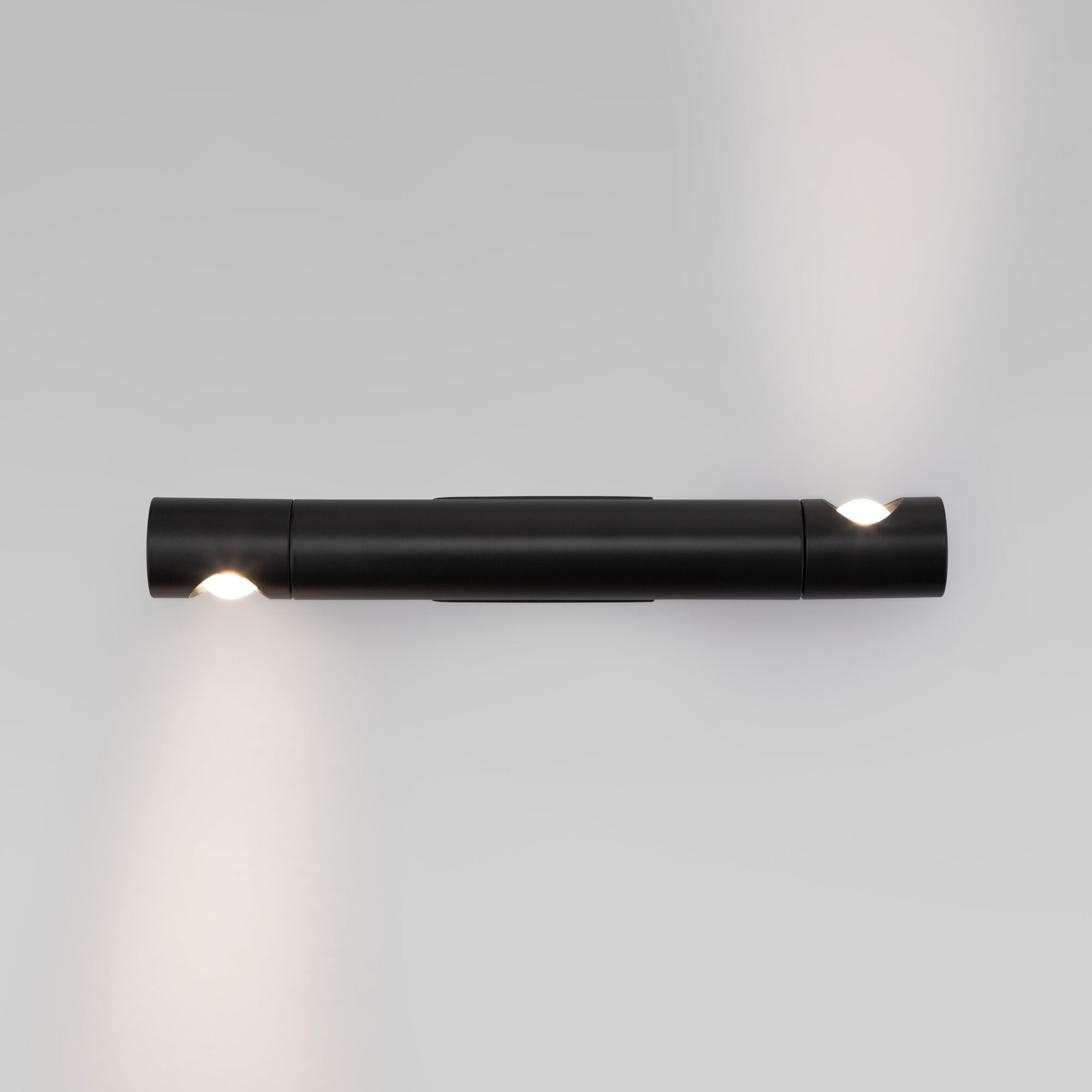 Настенный светодиодный светильник в стиле минимализм 40161 LED черный 40161 LED черный