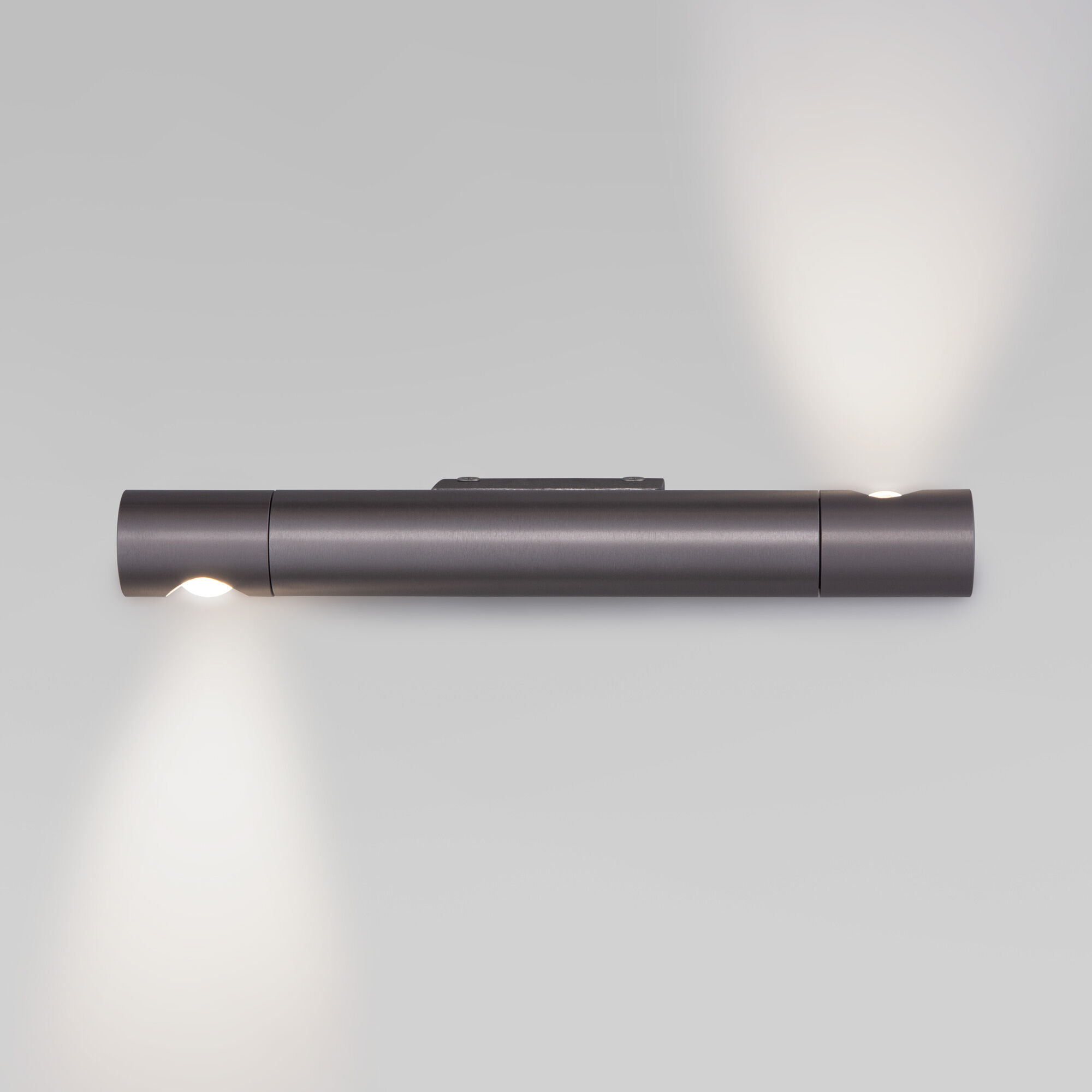 Настенный светодиодный светильник в стиле минимализм Eurosvet Tybee 40161 LED титан. Фото 1