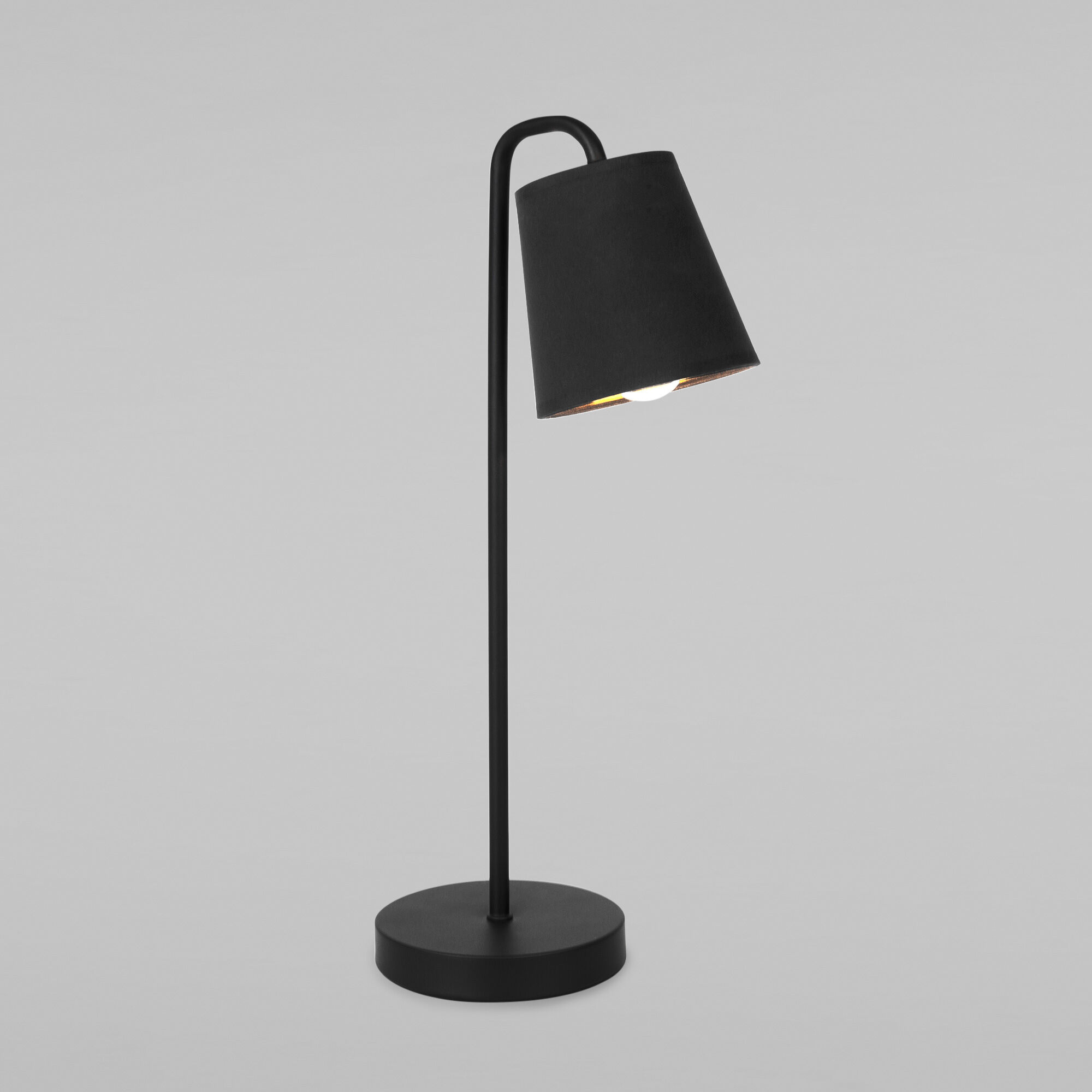 Настольный светильник с тканевым абажуром Eurosvet Montero 01134/1 черный. Фото 1