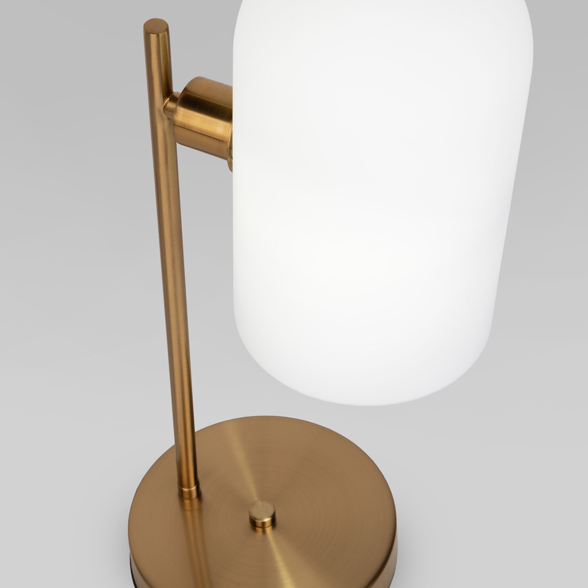 Настольный светильник со стеклянным плафоном Eurosvet Bambola 01164/1 латунь. Фото 2