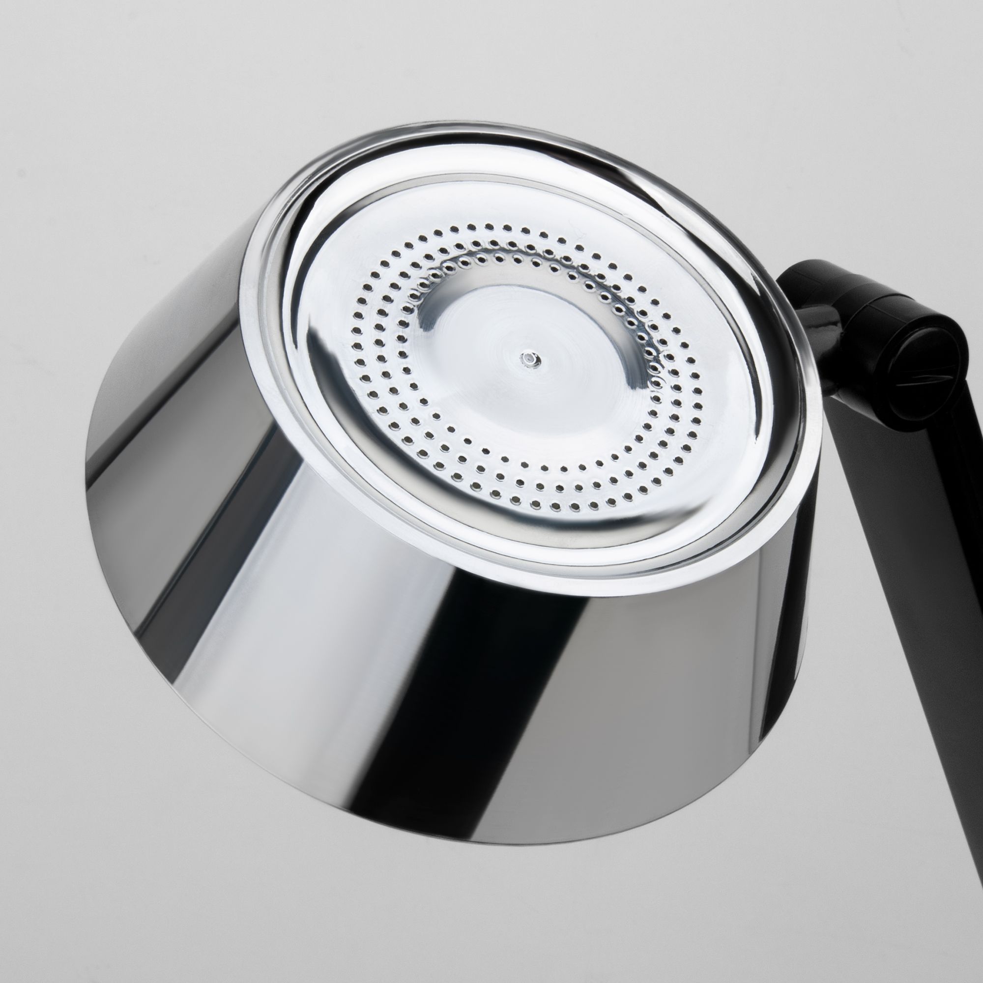 Настольный светодиодный светильник с сенсорным управлением и регулировкой цветовой температуры Eurosvet Slink 80426/1 черный / серебро. Фото 3