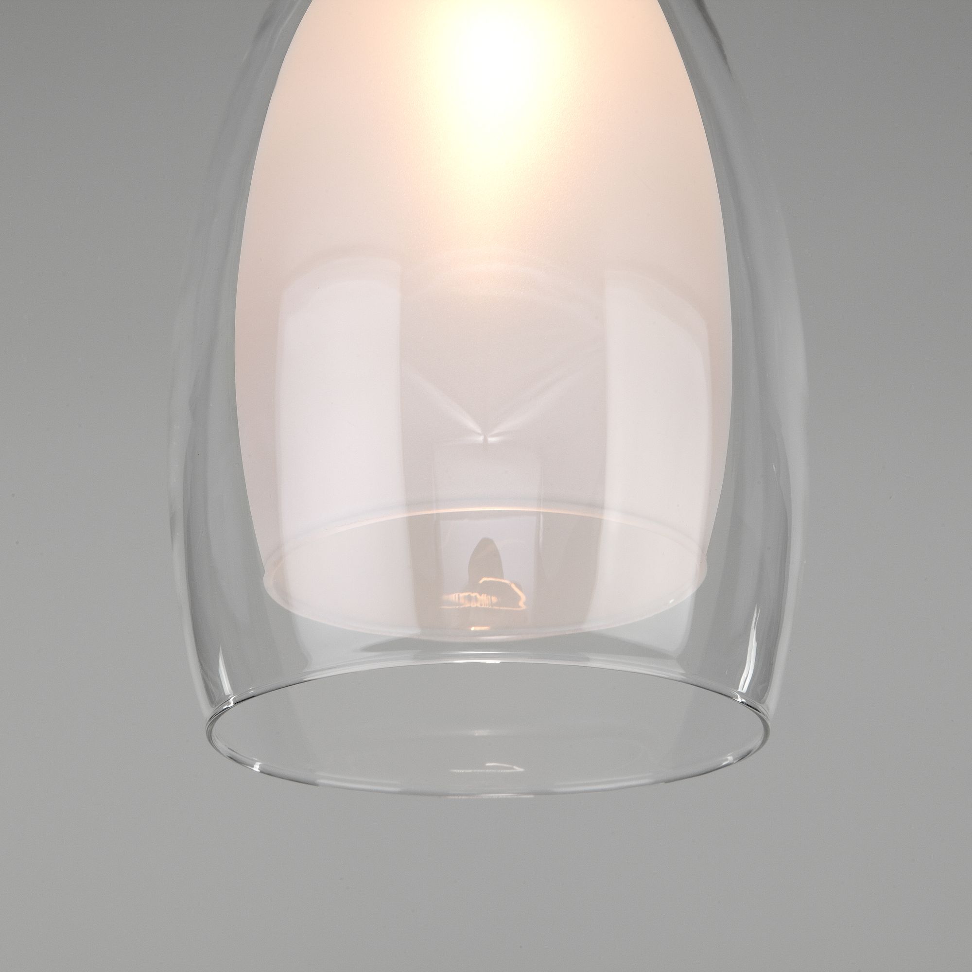 Подвесной светильник со стеклянным плафоном Eurosvet Cosmic 50085/1 хром. Фото 3