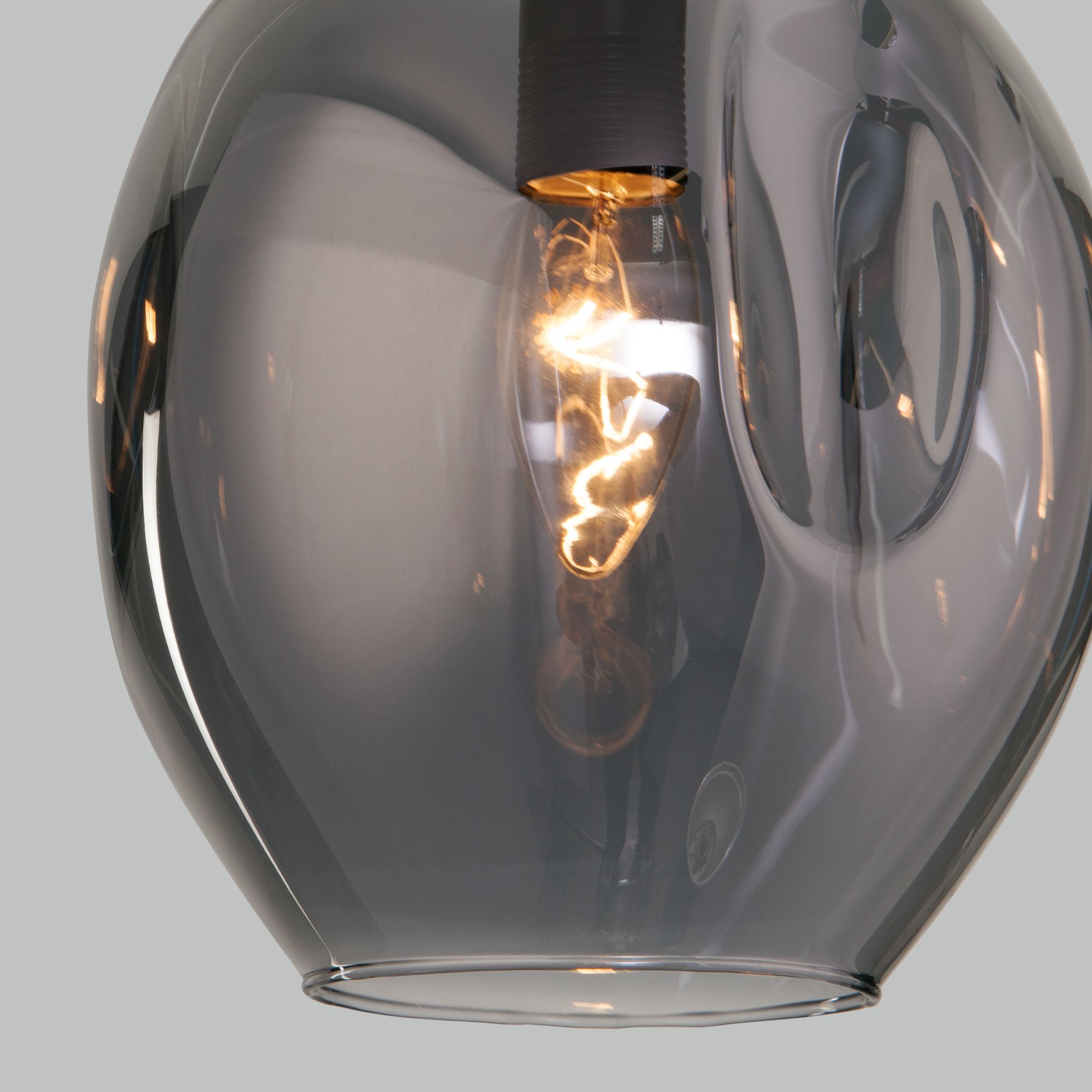 Подвесной светильник со стеклянным плафоном Eurosvet Mill 50195/1 черный жемчуг. Фото 3
