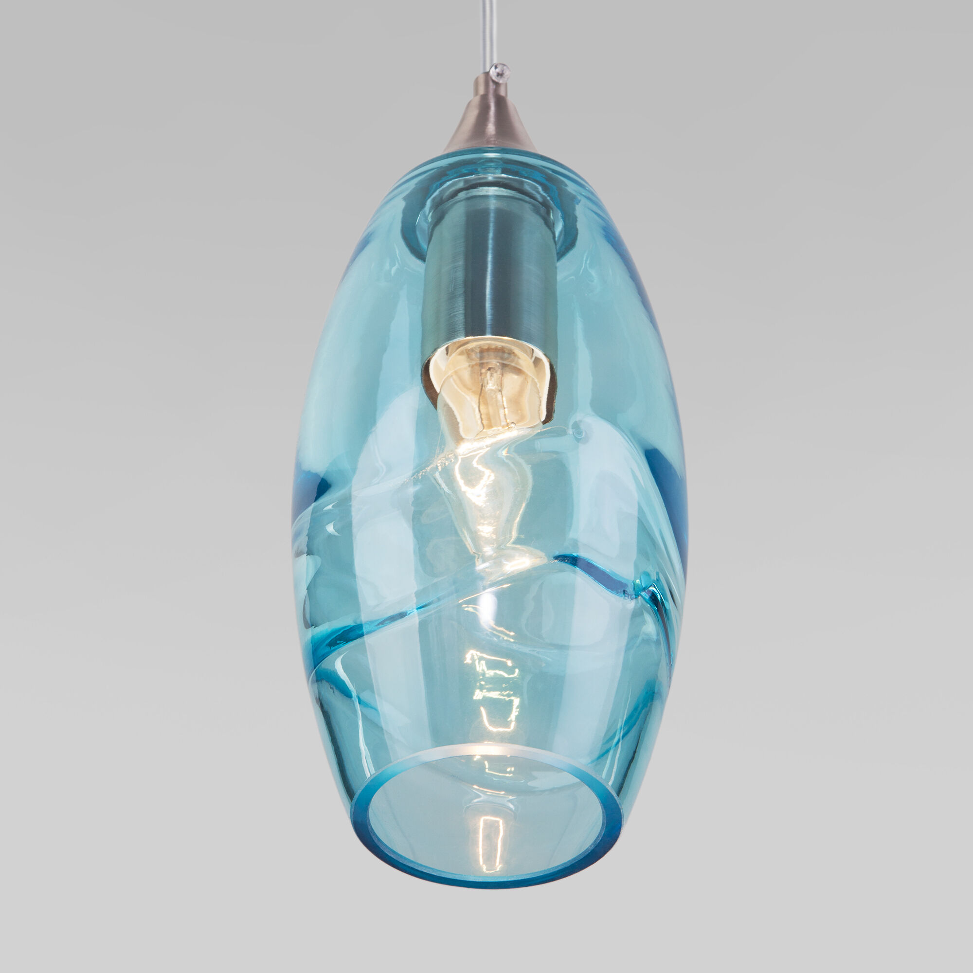 Подвесной светильник со стеклянным плафоном Eurosvet Lotus 50222/1 голубой. Фото 3