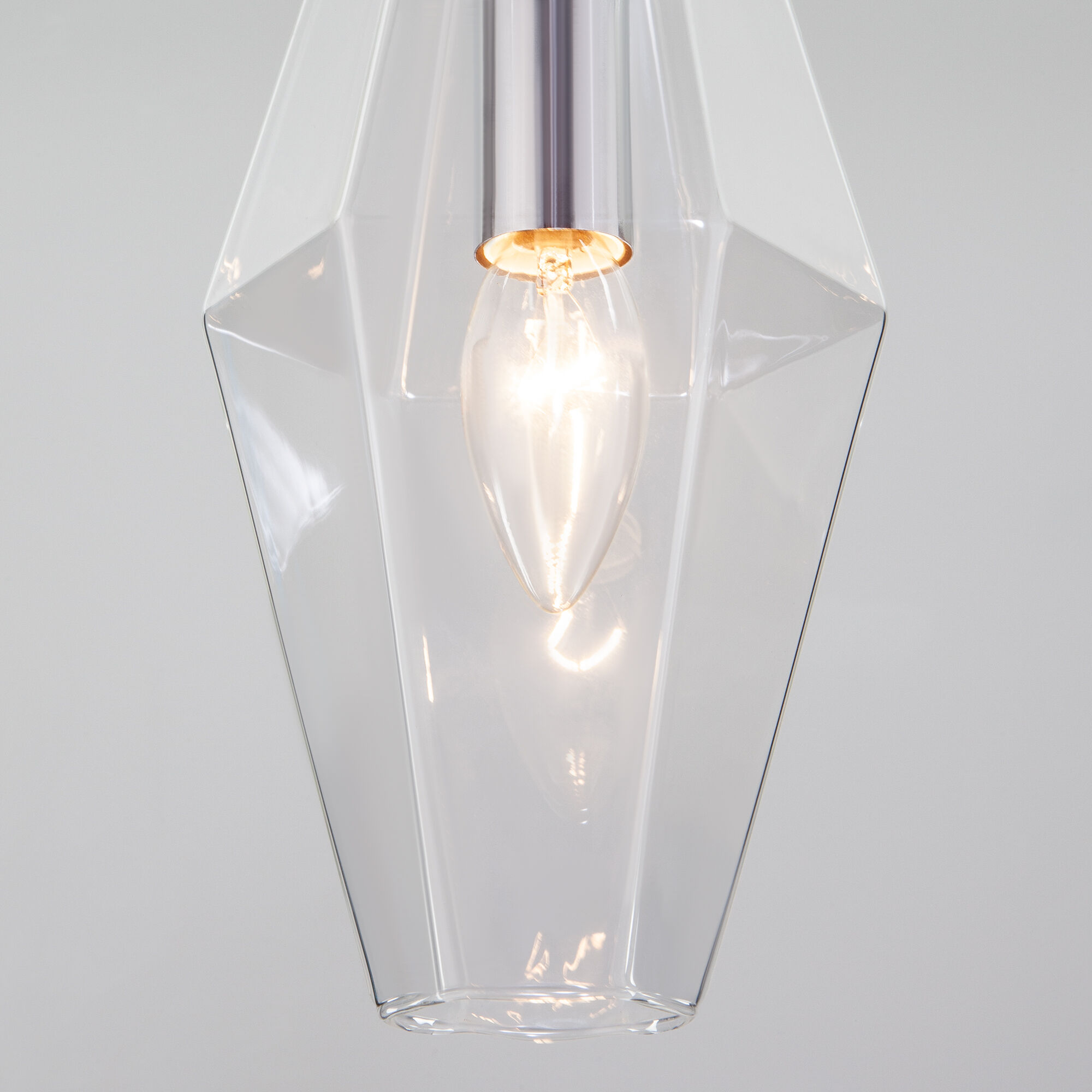 Подвесной светильник со стеклянным плафоном Eurosvet Prism 50236/1. Фото 2