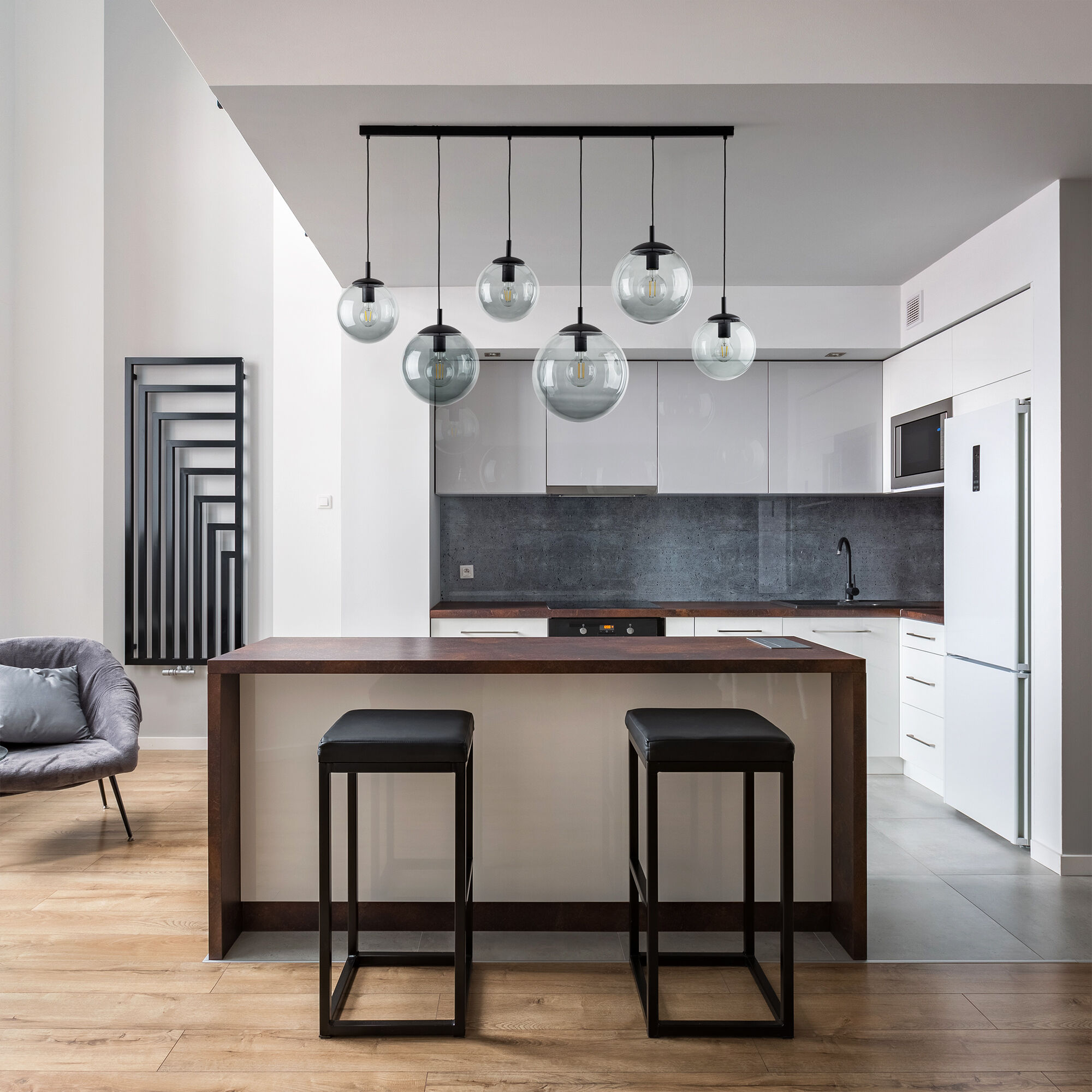 Подвесной светильник со стеклянными плафонами TK Lighting Esme 15383 Esme. Фото 3