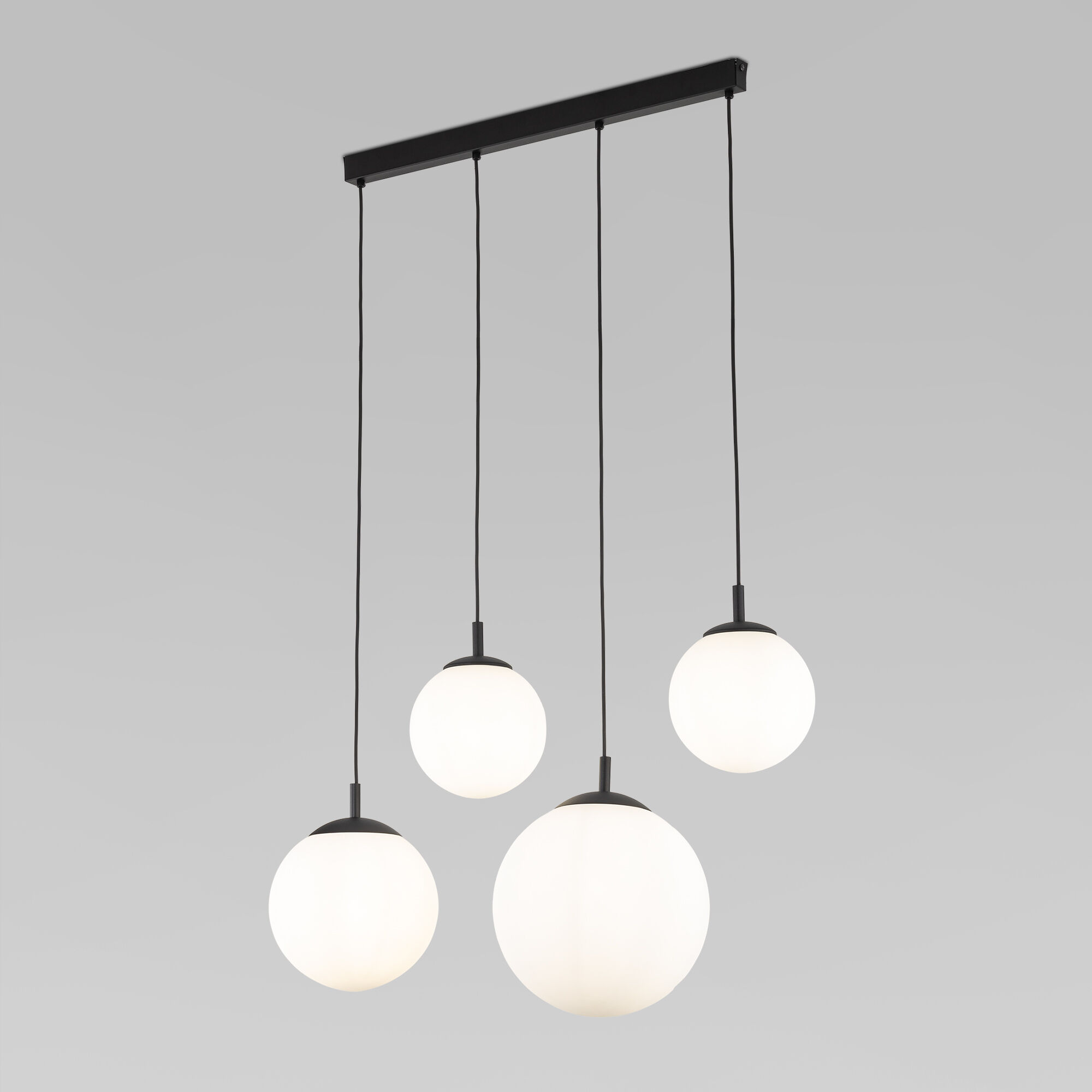 Подвесной светильник со стеклянными плафонами TK Lighting Esme 4790 Esme. Фото 1