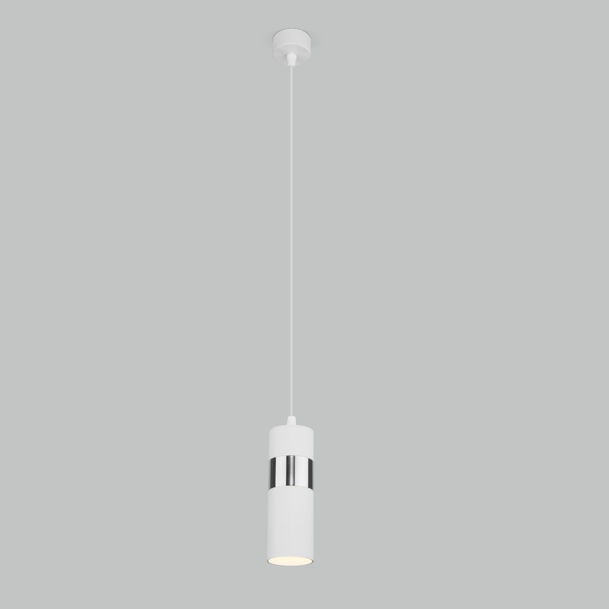 Подвесной светильник в стиле лофт Eurosvet Viero 50096/1 белый/хром. Фото 2